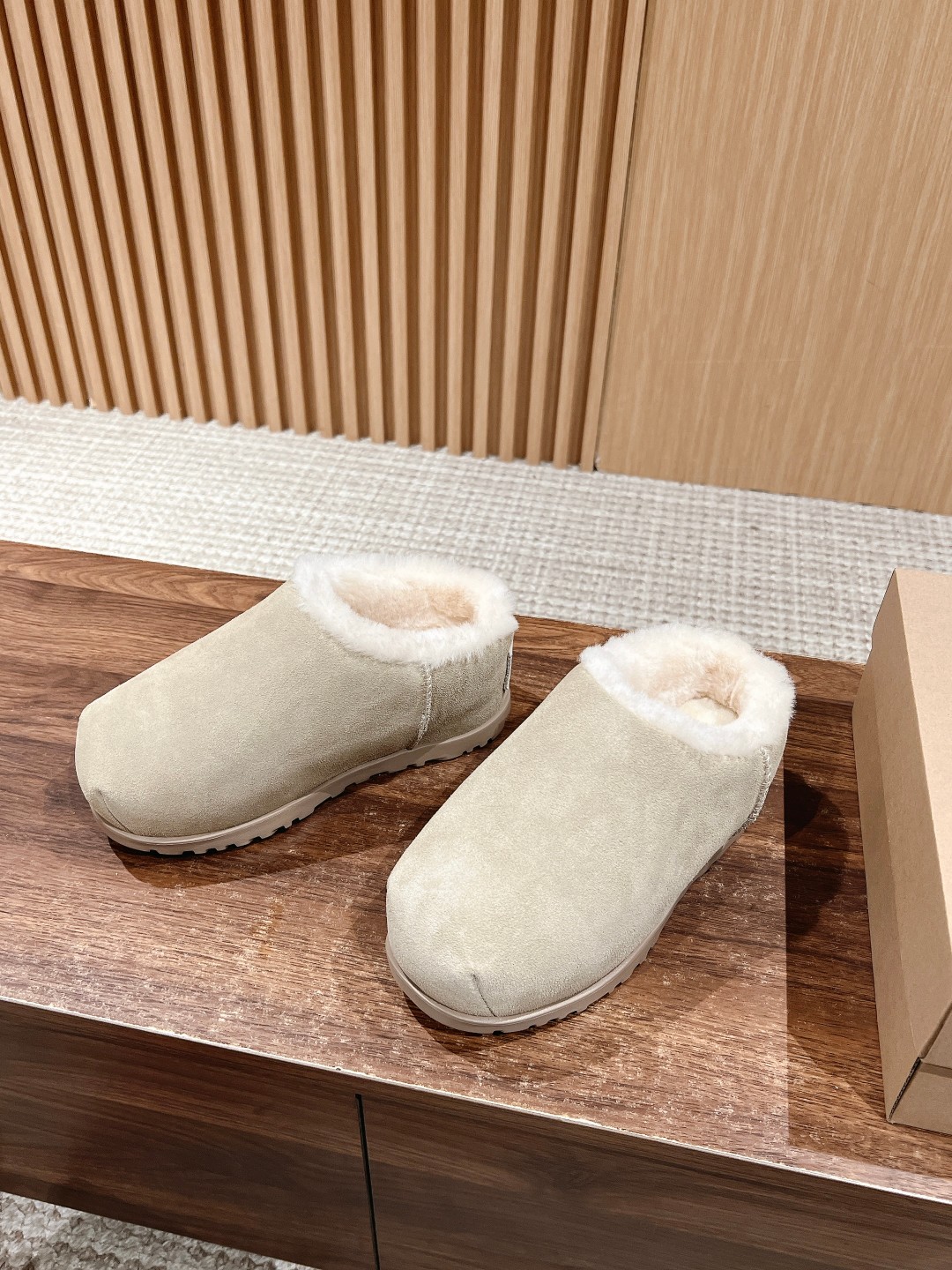 [UGG Women