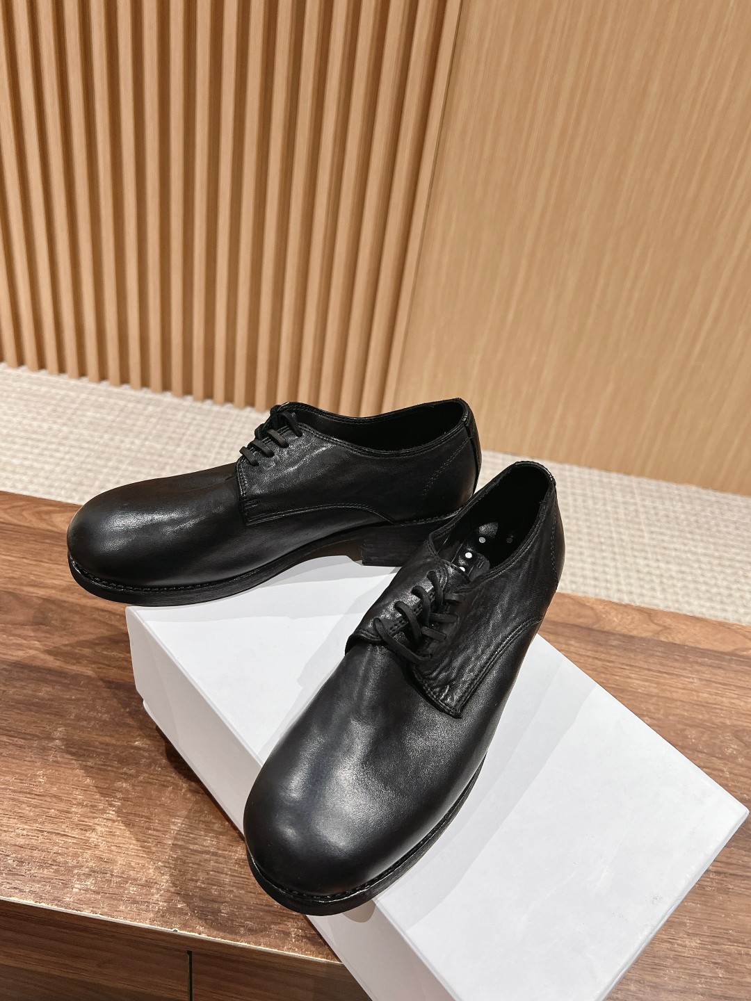 Unique Handmade Shoes: Retro Style with Celtic Influence - 图片 4