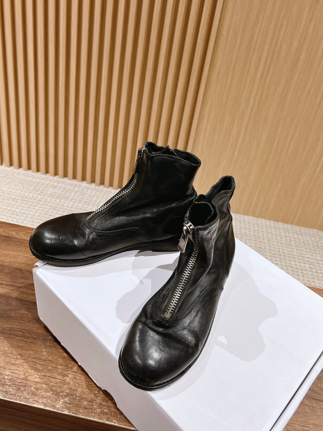 Unique Handmade Shoes with Vintage Appeal and Comfortable Fit - 图片 4