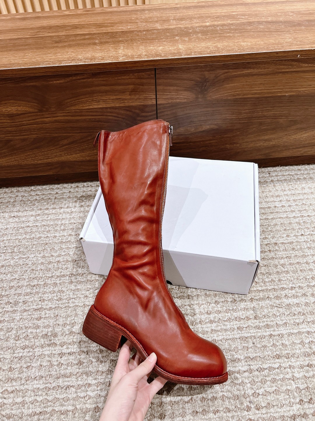 Unique Handmade Guidi Chelsea Shoes with Vintage Appeal and Comfort - 图片 5