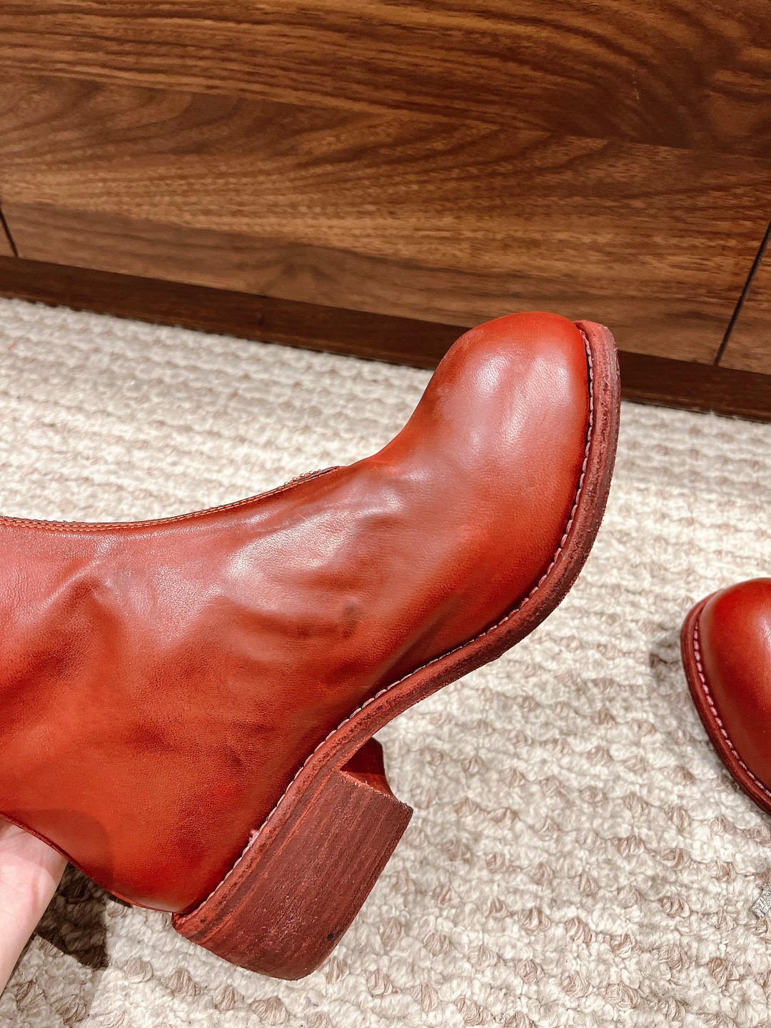 Unique Handmade Guidi Chelsea Shoes with Vintage Appeal and Comfort - 图片 6