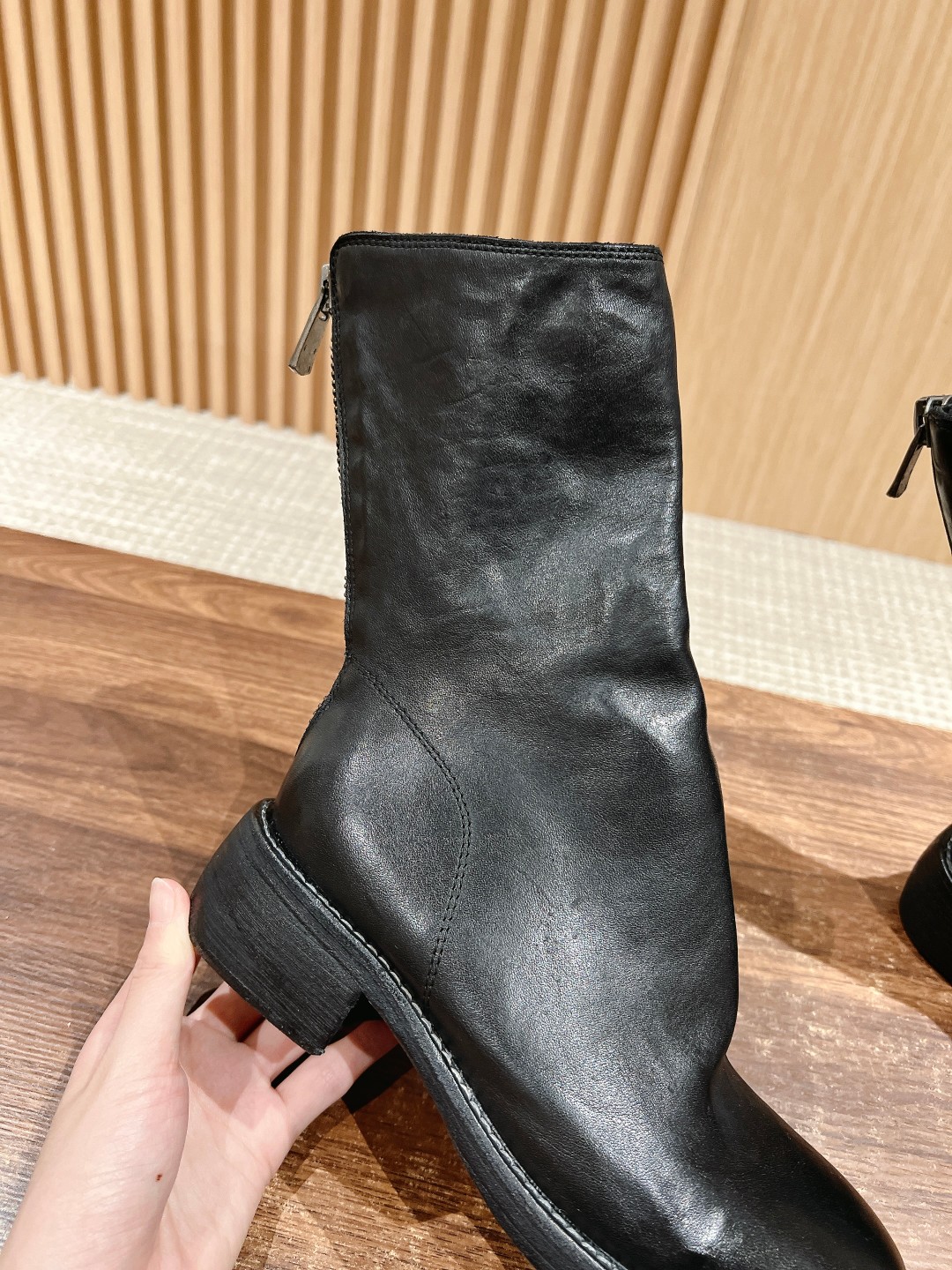 Unique Handcrafted Celtic-Inspired Shoes with Vintage Appeal and Comfortable Design - 图片 7