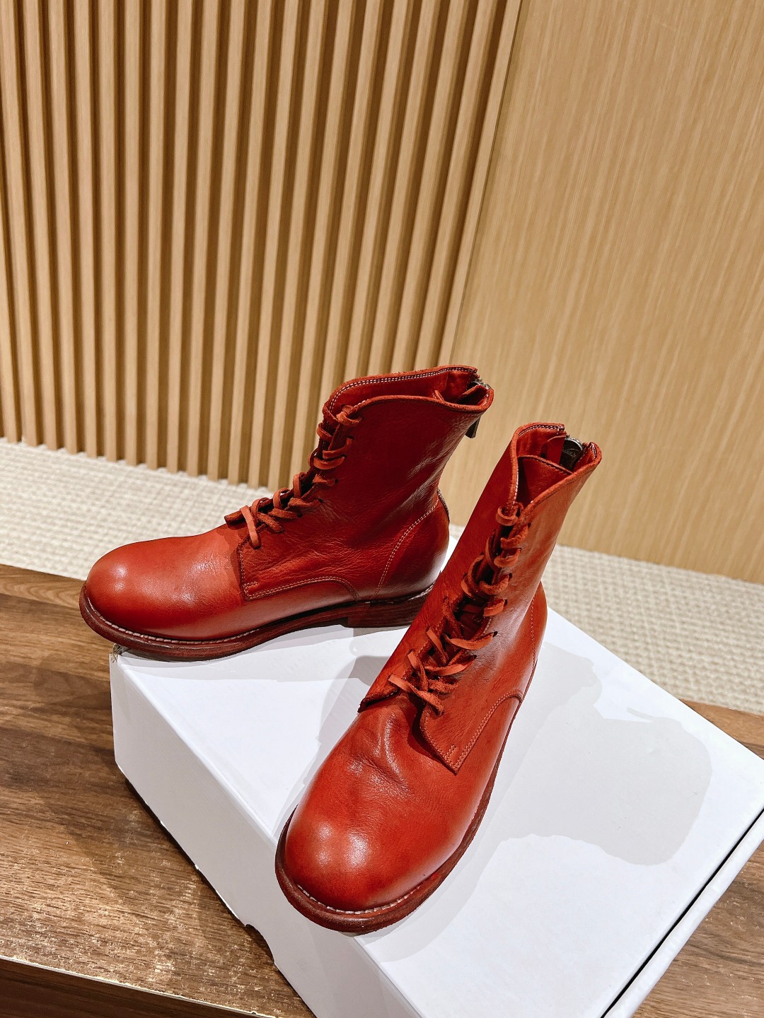 GUIDI #Guetti Revives Vintage Chelsea Shoes with Unique Features - 图片 4