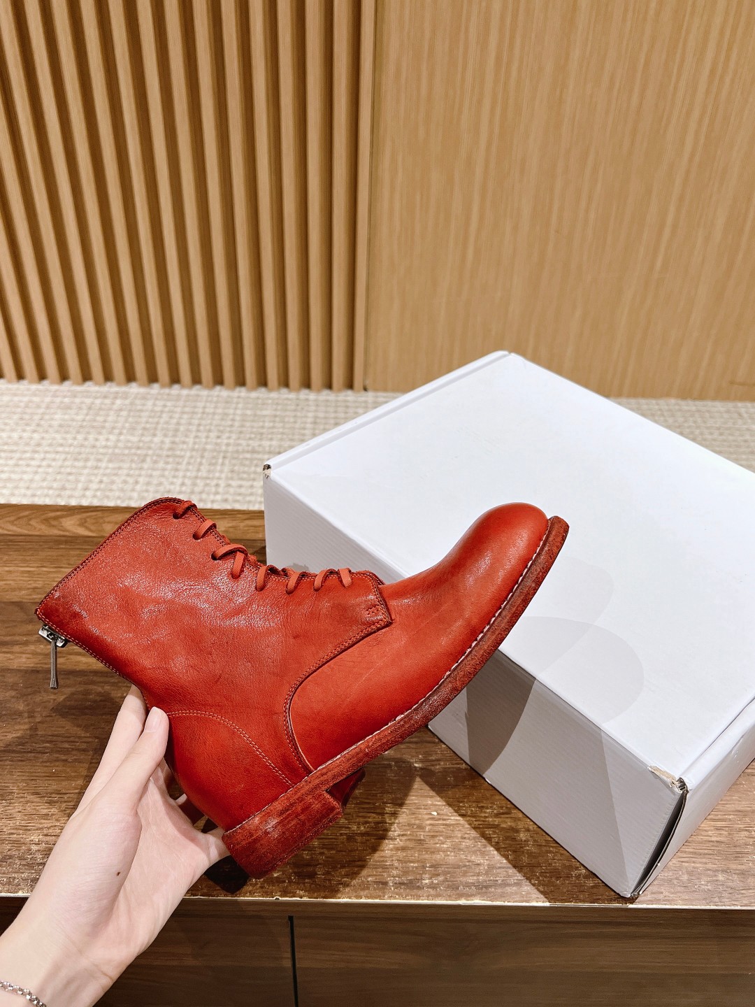 GUIDI #Guetti Revives Vintage Chelsea Shoes with Unique Features - 图片 5