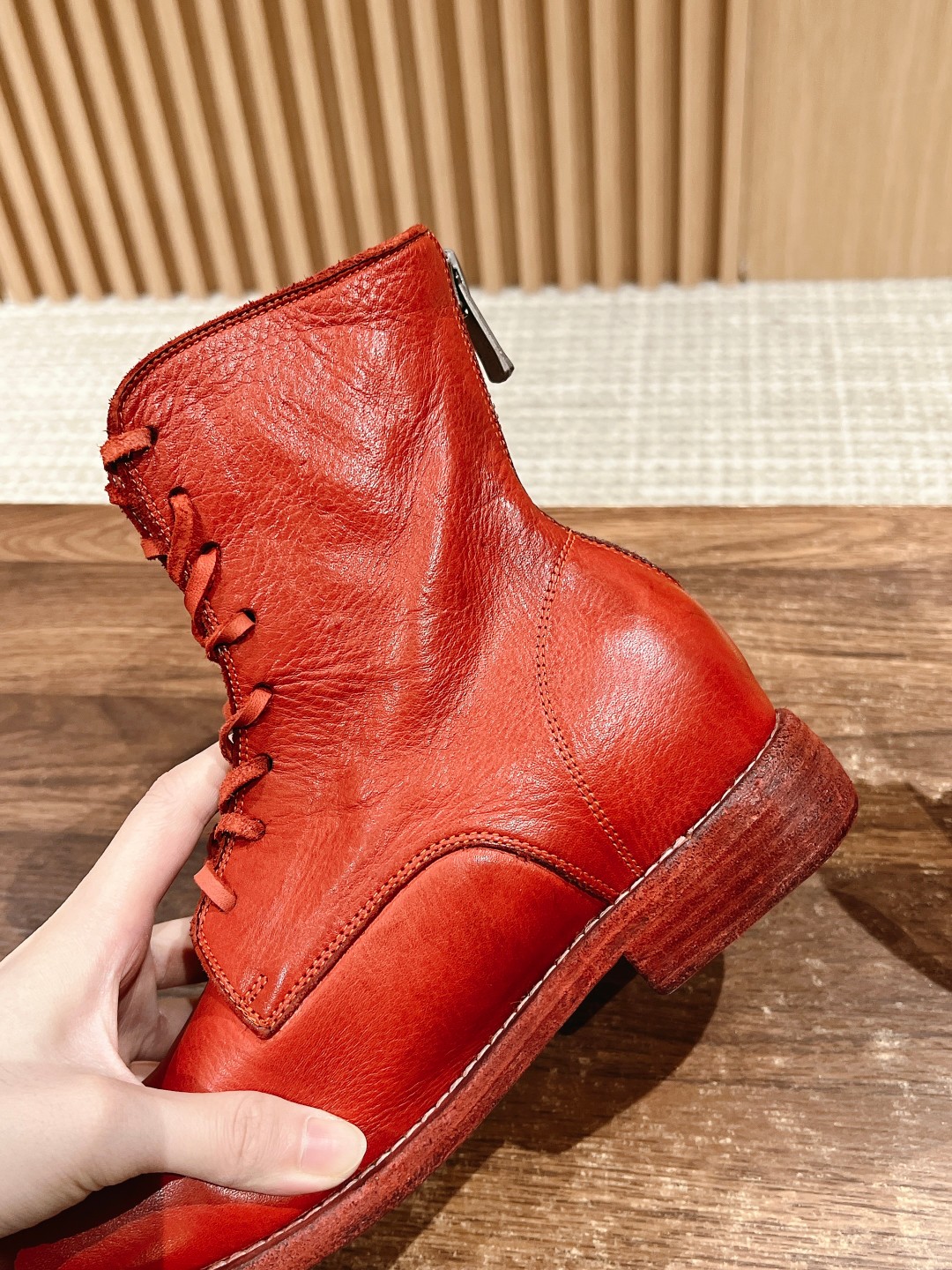GUIDI #Guetti Revives Vintage Chelsea Shoes with Unique Features - 图片 7