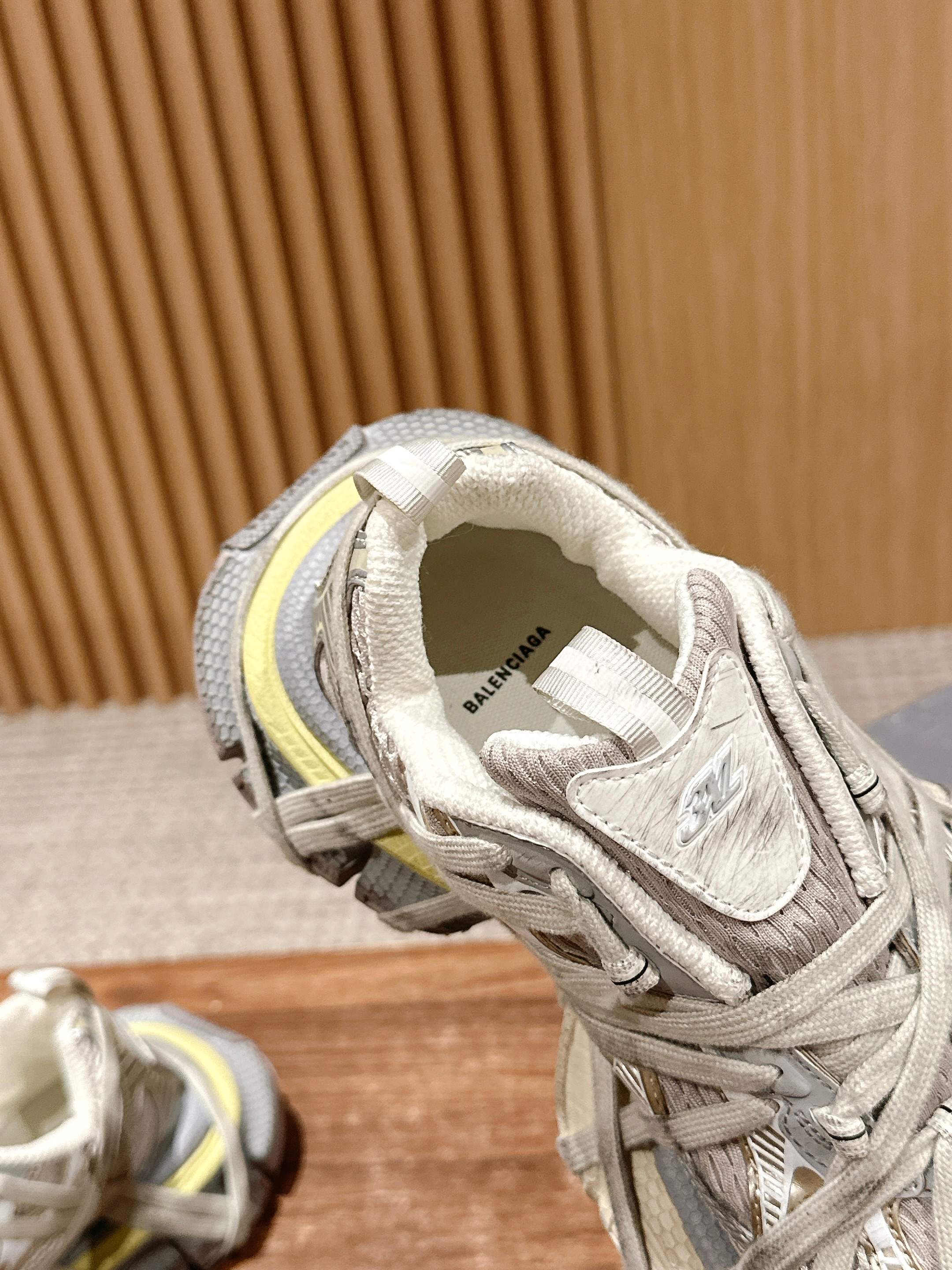 Balenciaga 3XL Extreme Lace: Comfortable Shoes with Secure Fit - 图片 8