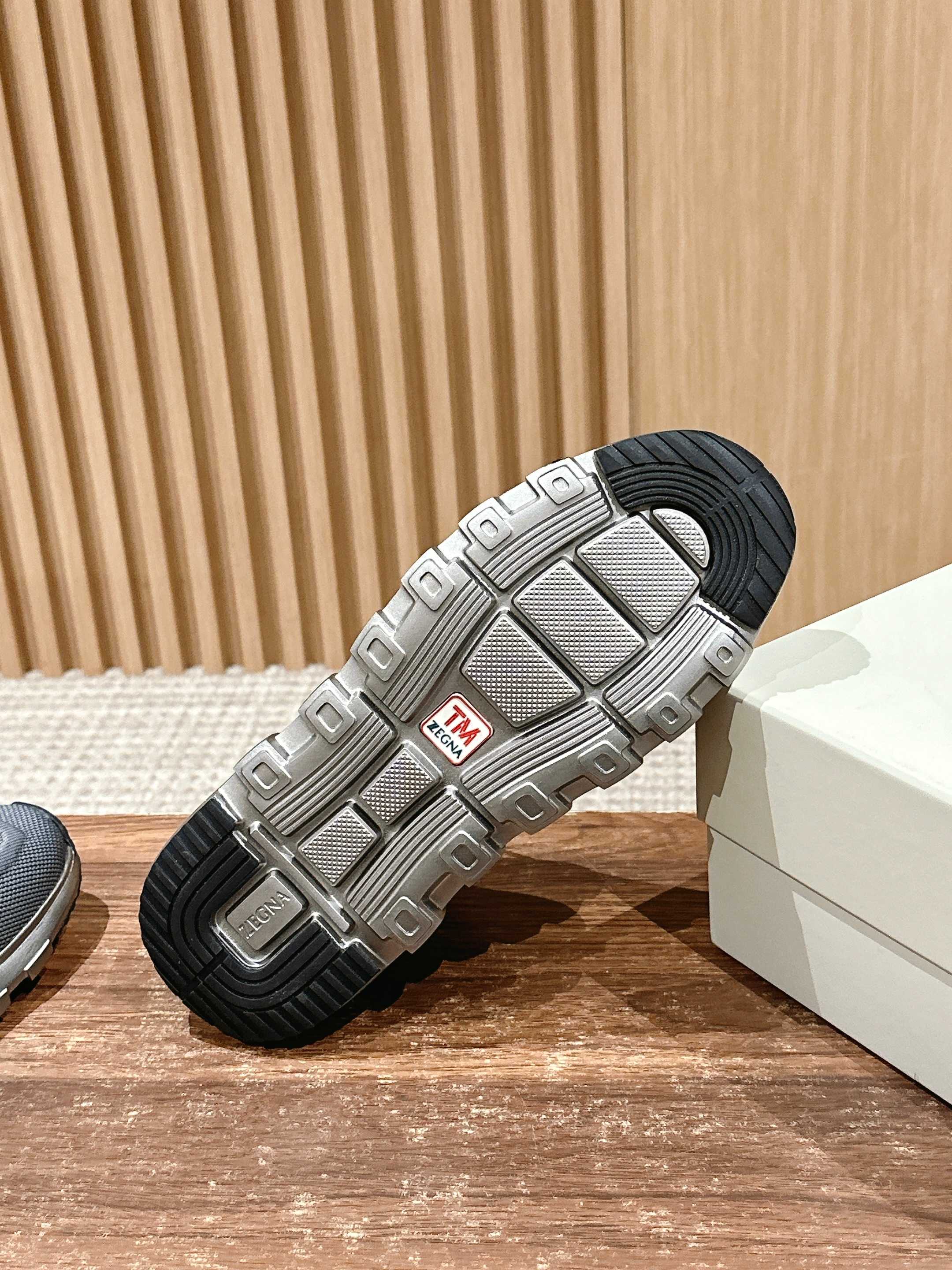 Zegna Techmerino Sneakers: Innovative Design for Modern Men’s Style - 图片 9