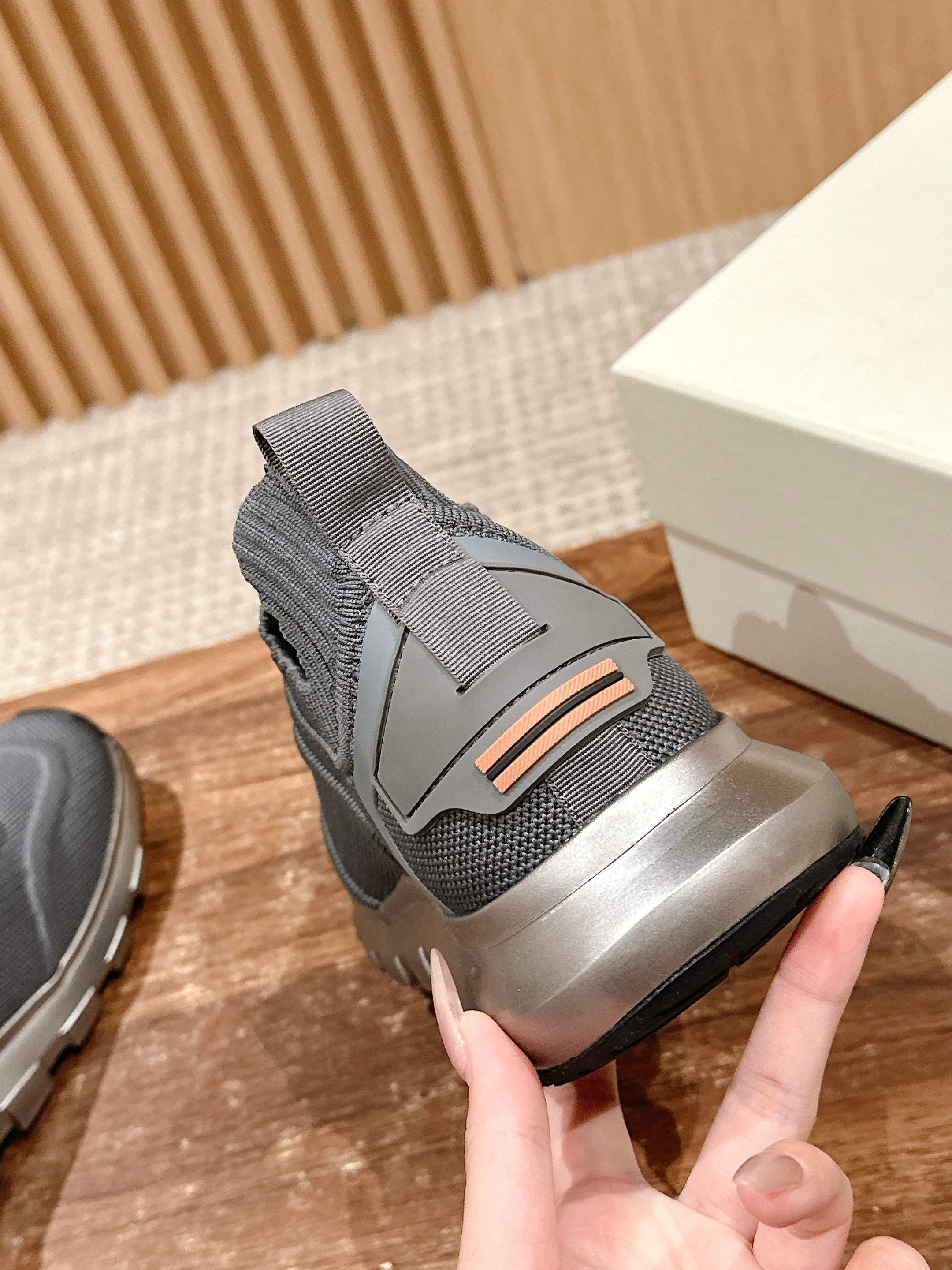Zegna Techmerino Sneakers: Innovative Design for Modern Men’s Style - 图片 7