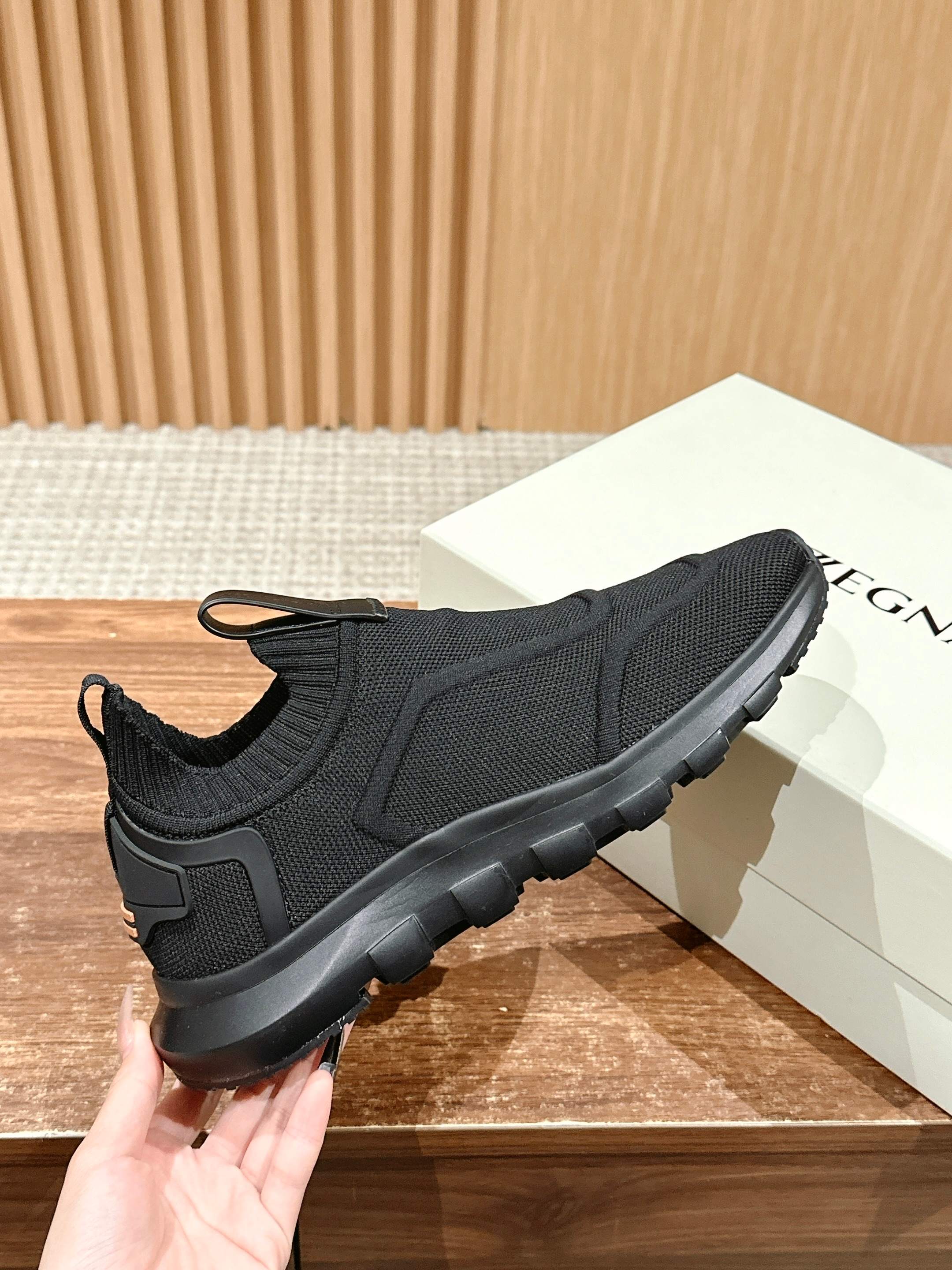 Zegna TechmerinoTM Sock 2.0 Sneakers: Innovative Design and Comfort for Modern Men - 图片 5