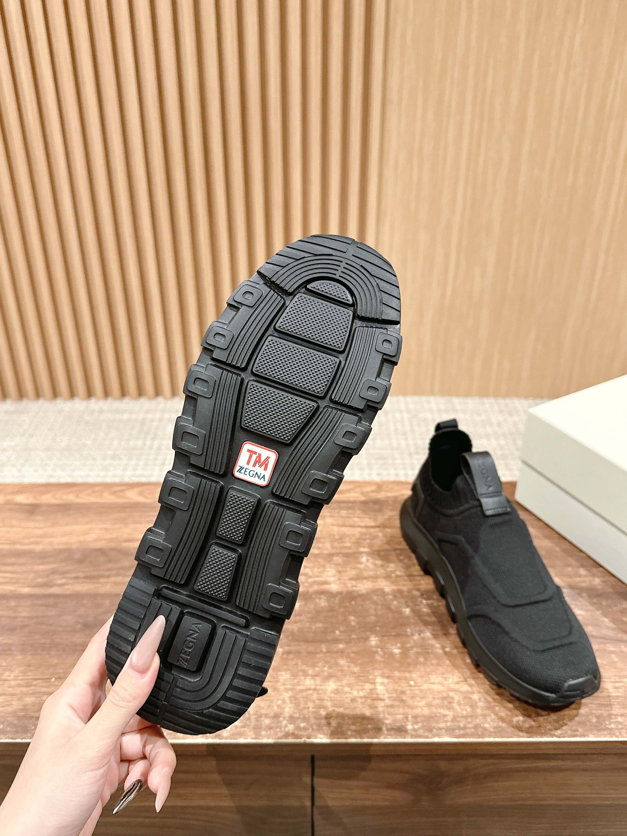 Zegna TechmerinoTM Sock 2.0 Sneakers: Innovative Design and Comfort for Modern Men - 图片 9