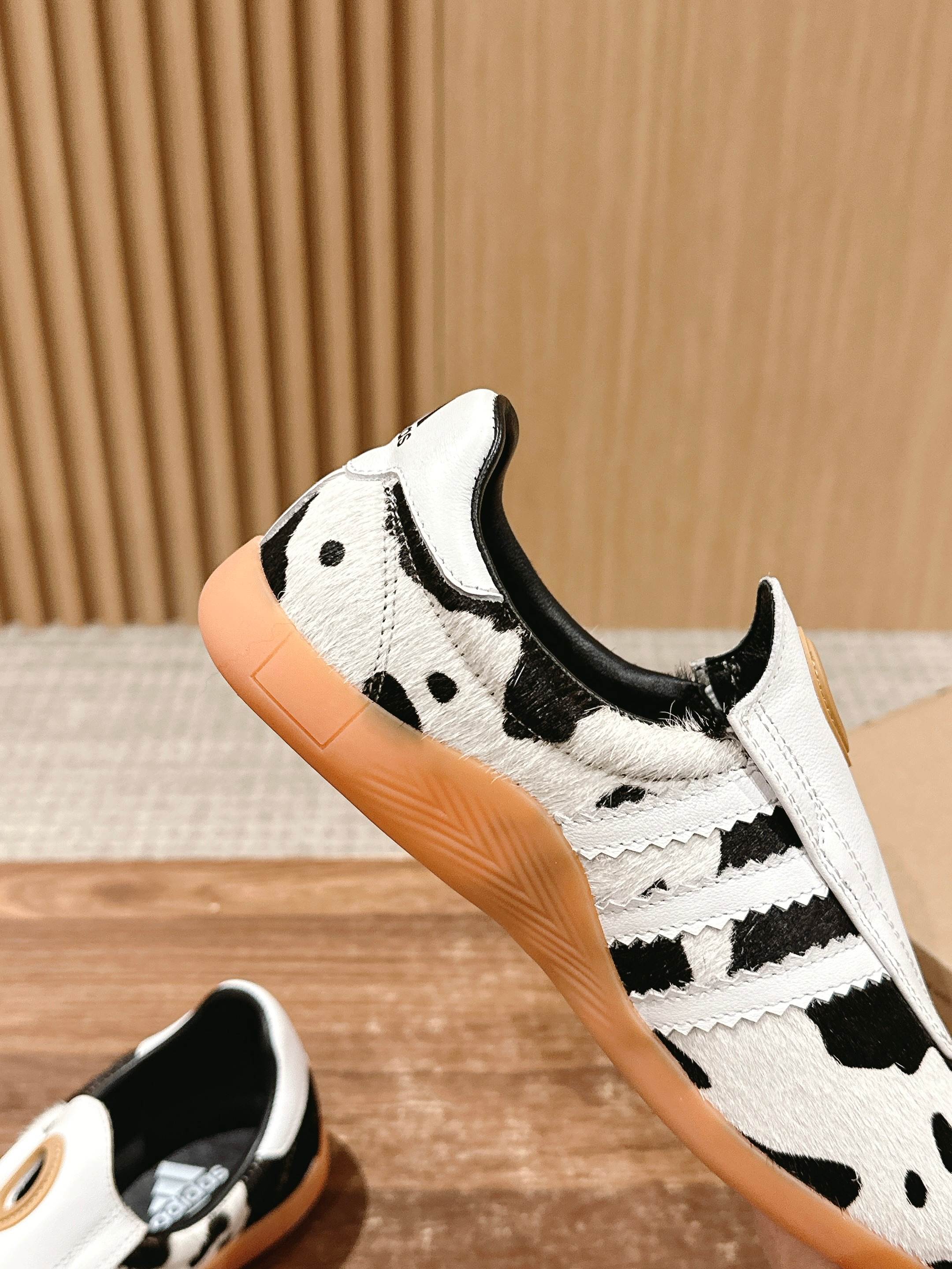 Adidas Springser Taekwondo Shoes: Comfortable and Stylish Footwear for Training and Leisure - 图片 5