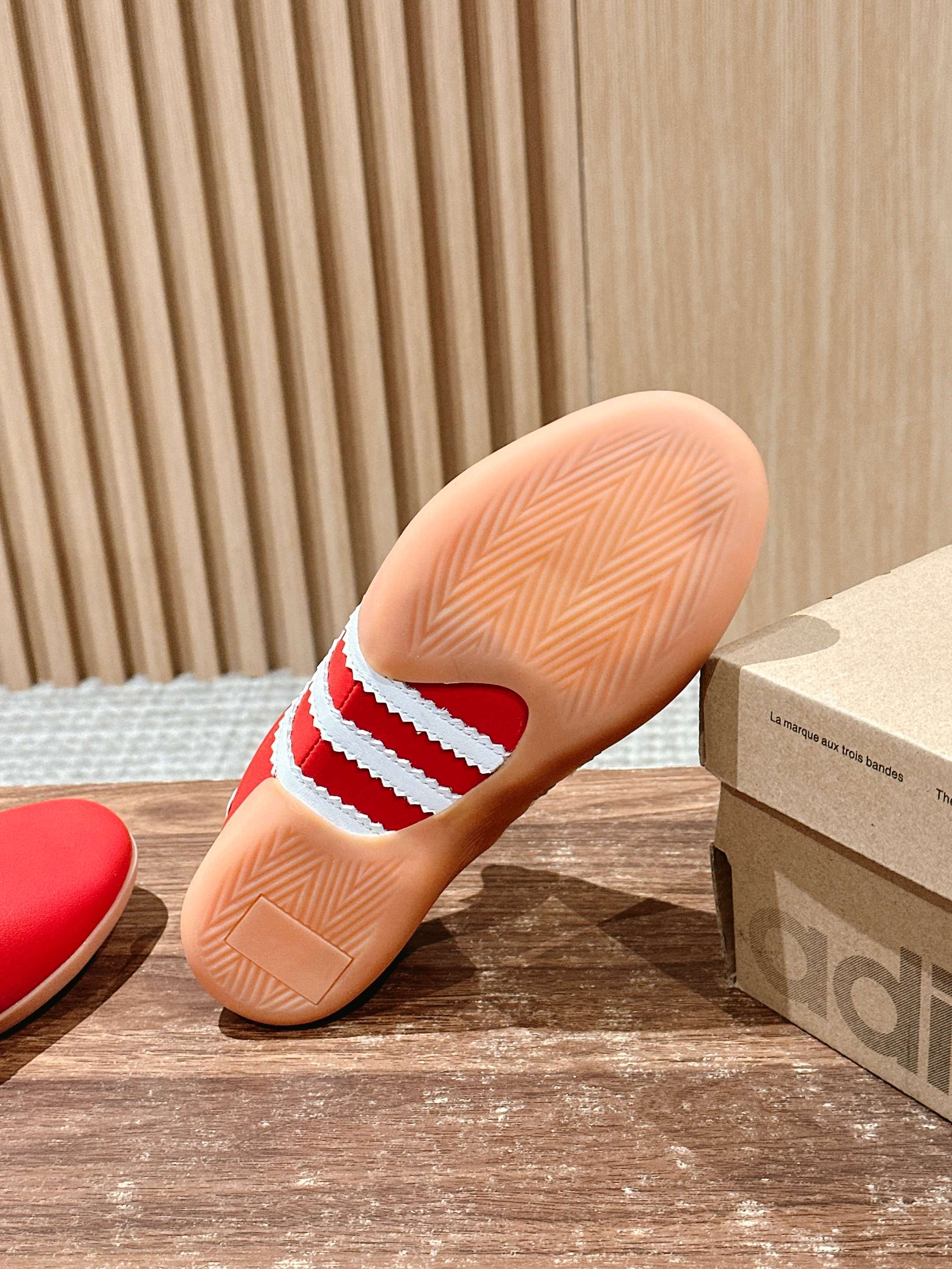 Adidas Springser Taekwondo Shoes: Comfortable and Stylish Footwear for Training and Leisure. - 图片 9