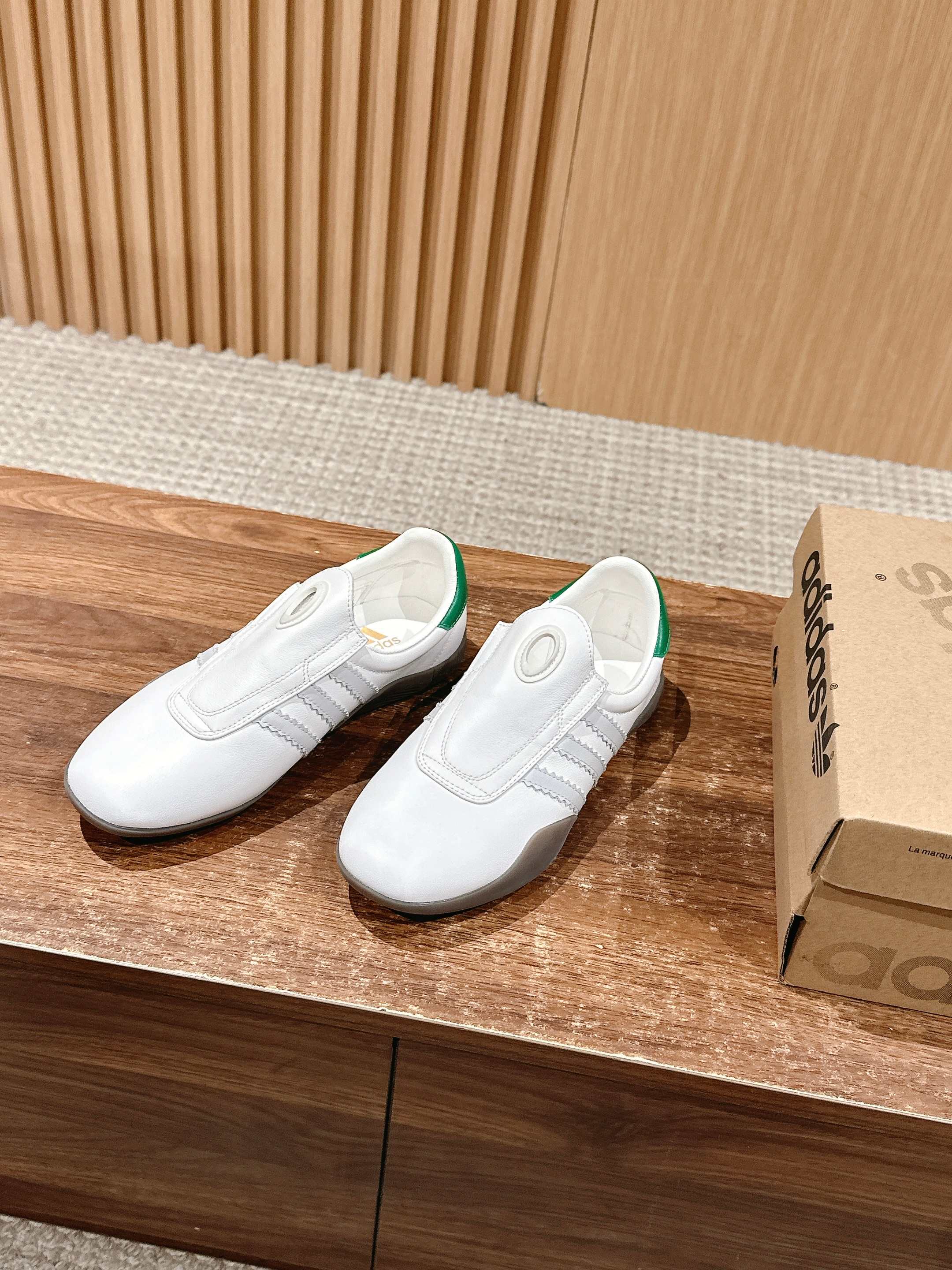 Adidas Springser Taekwondo Shoes: Comfortable and Stylish Footwear for Leisure and Training - 图片 2