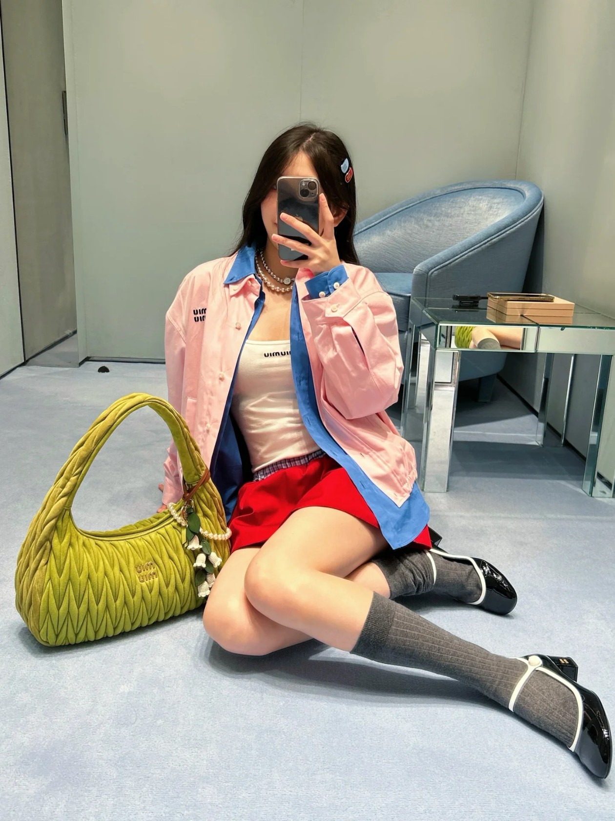 NO:241611,Picture of a young lady wearing foot., single shoes19860909小姐姐上脚图.,单鞋,Women's Shoes