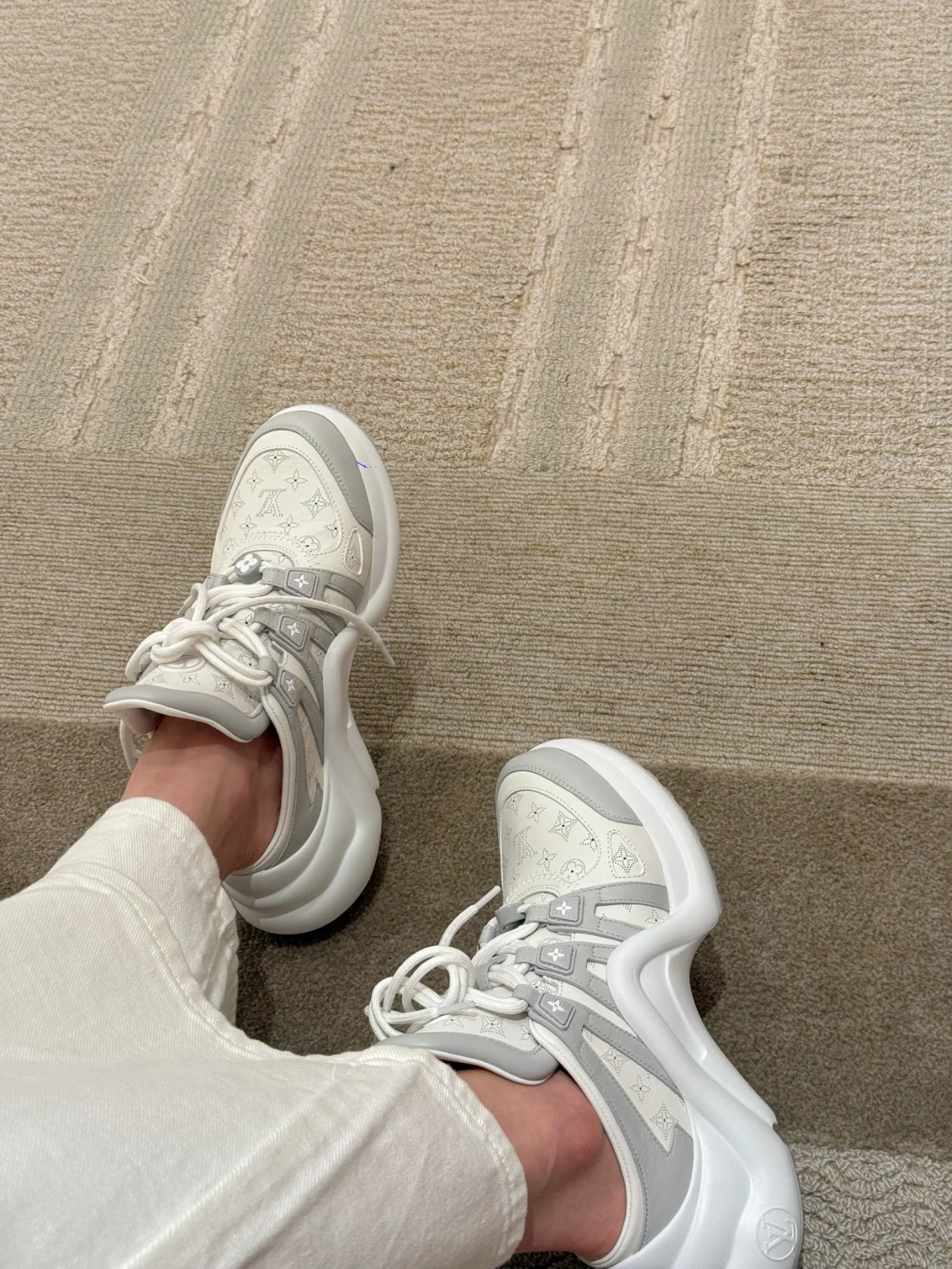 NO:261526,Reference for foot pictures #, casual shoes/sports shoes semi-trails, sneakers19860909上脚图参考#,休闲鞋/运动鞋半拖,sneakers,Women's Shoes