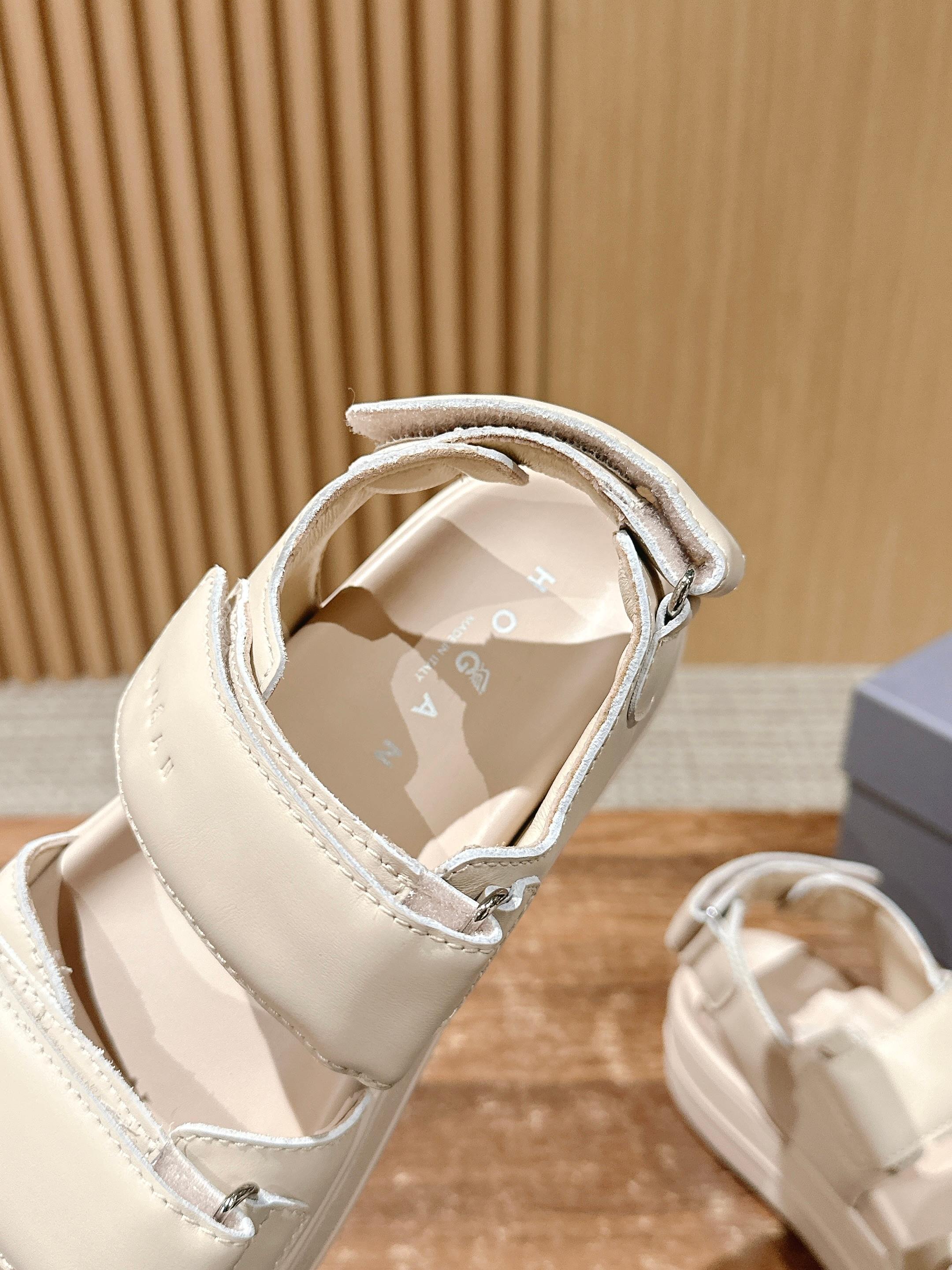 Hogan Skyscraper Sandals: Cloud-like Comfort and Urban Style - 图片 7