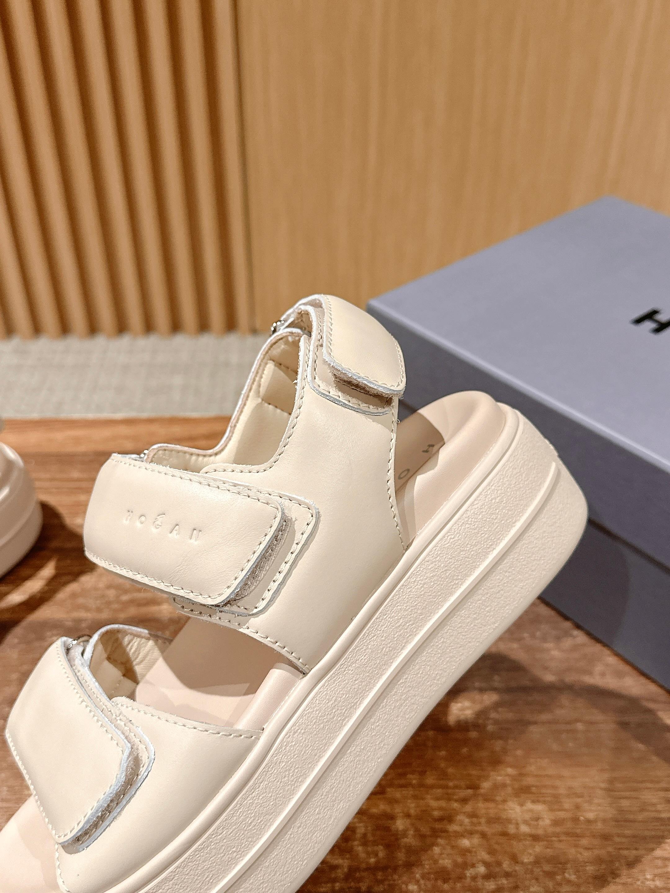 Hogan Skyscraper Sandals: Cloud-like Comfort and Urban Style - 图片 6
