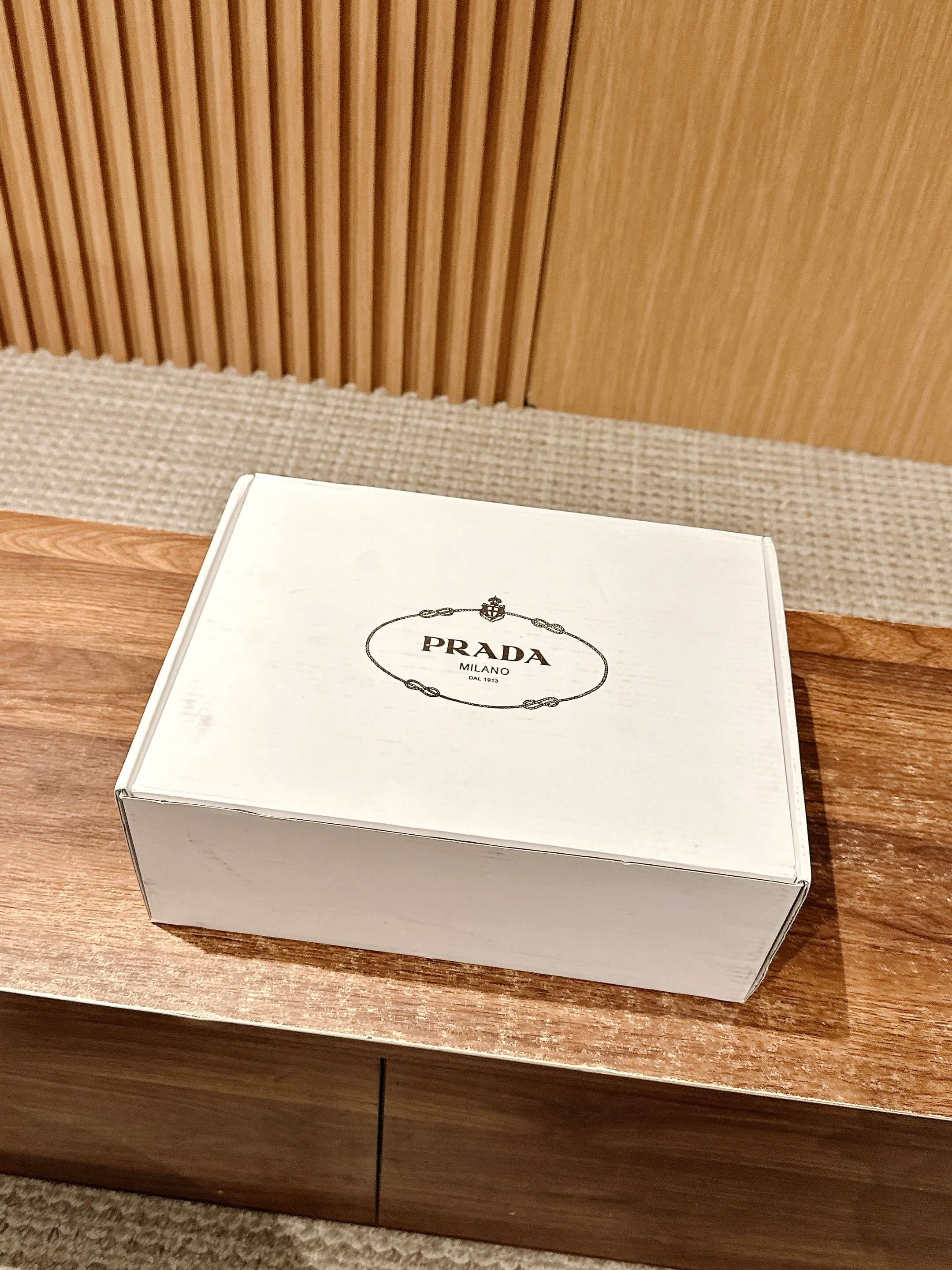 NO:265134,Full set of packaging., split toe shoes19860909全套包装.,分趾鞋,Women's Shoes