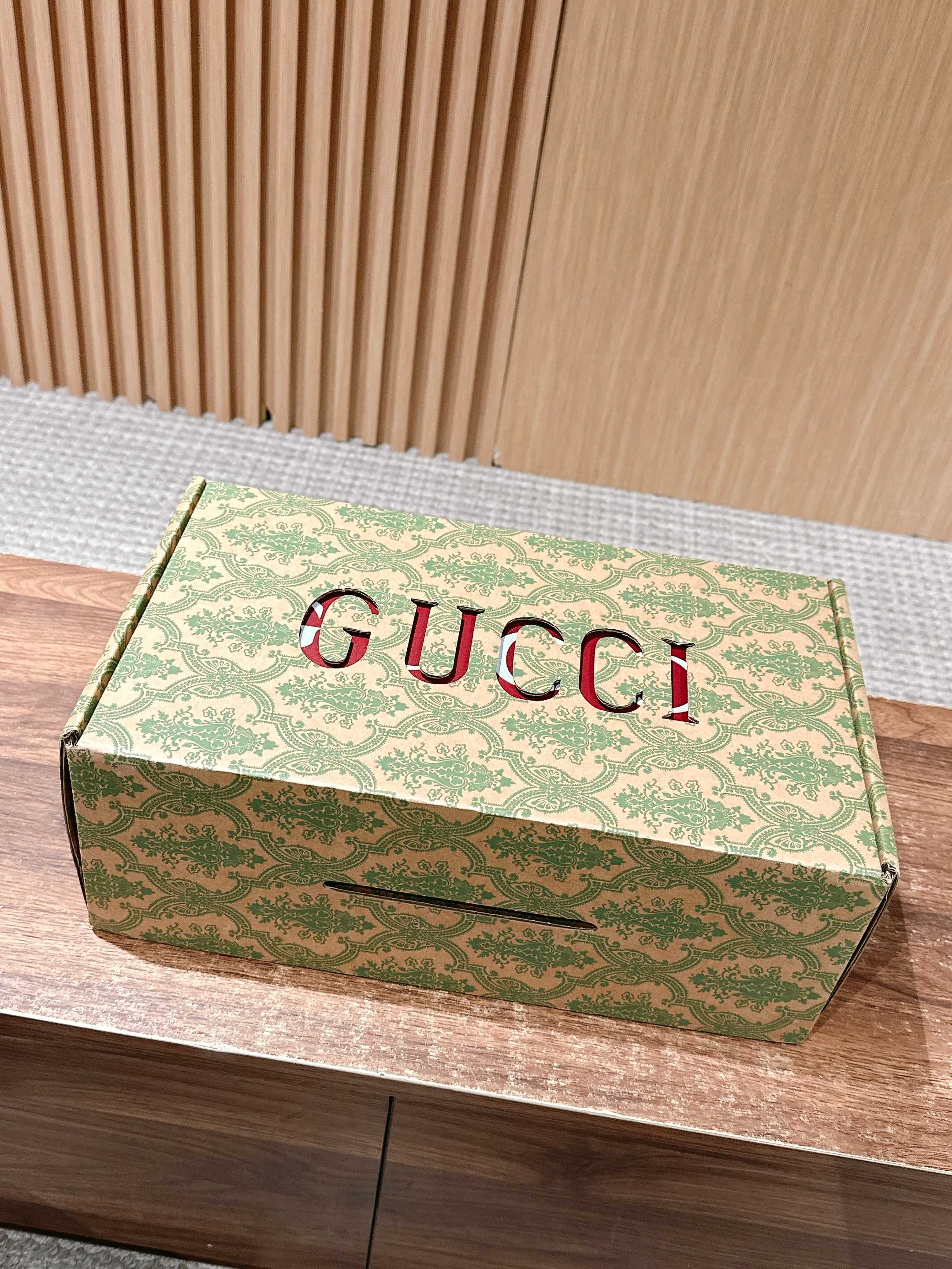 NO:384024,Full package., casual shoes/sports shoes, sneakers19860909全套包装.,休闲鞋/运动鞋,sneakers,Women's Shoes