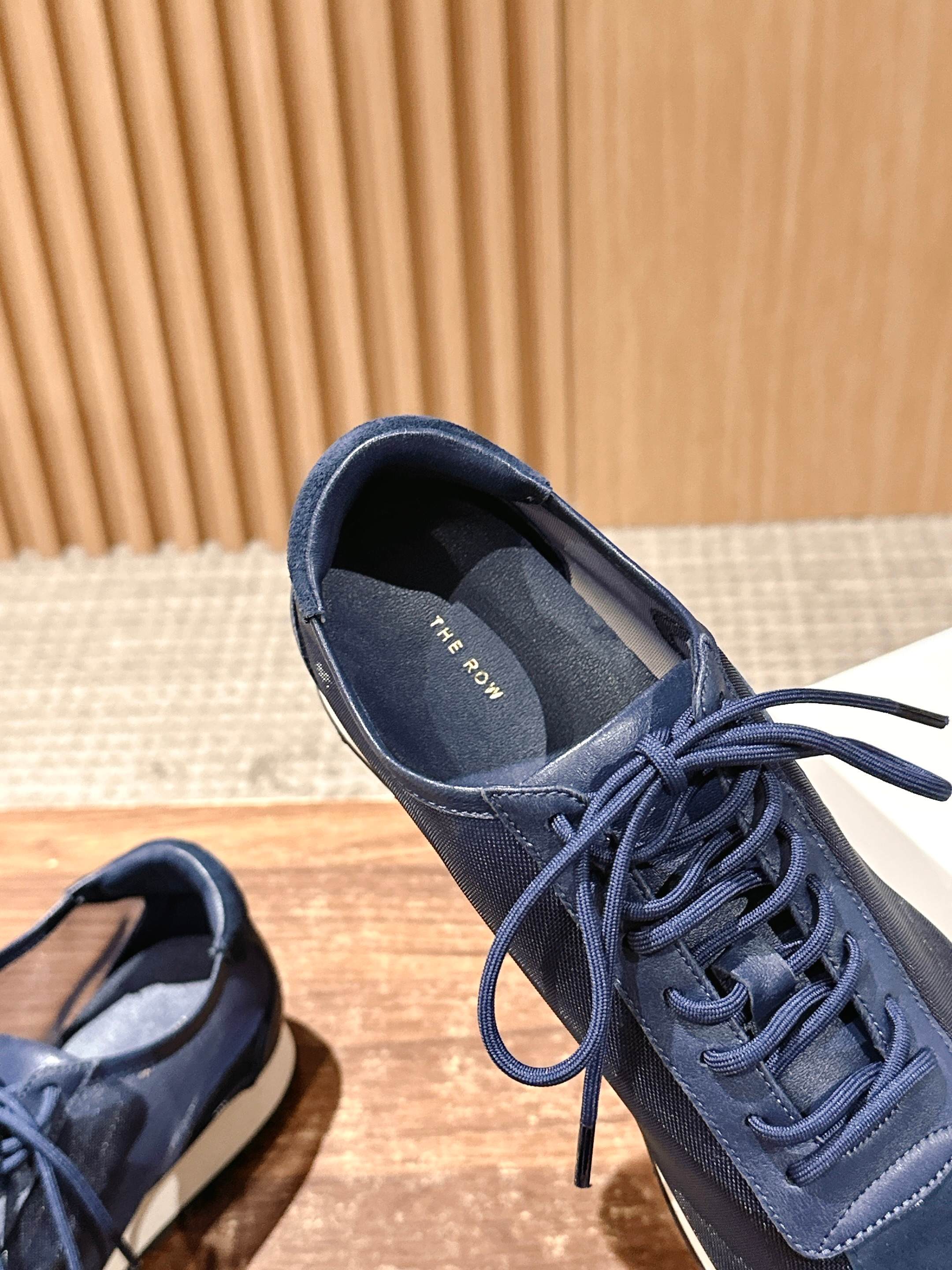 Therow Web-Based Sneakers: Comfortable and Stylish Footwear for Leisure - 图片 8