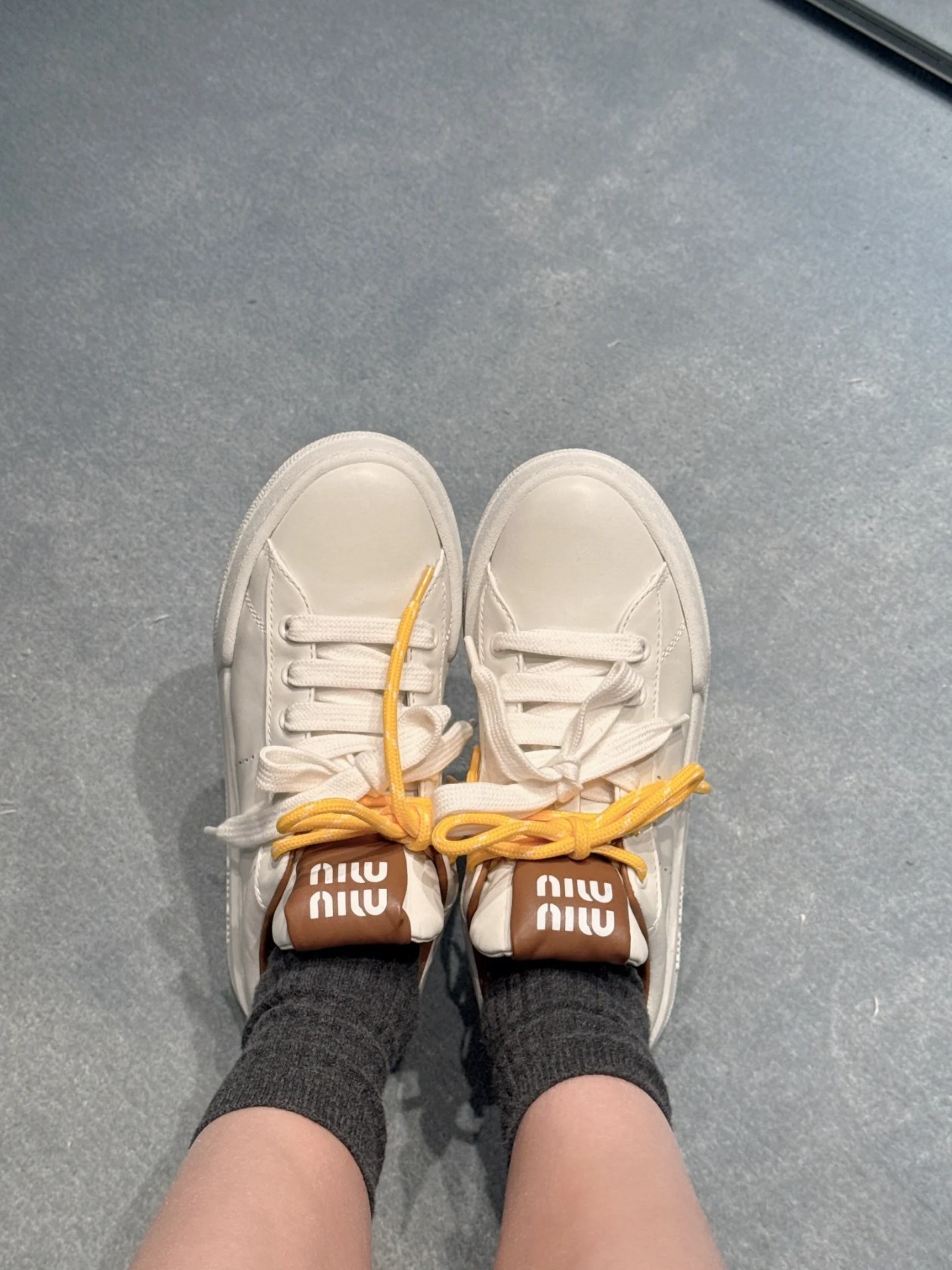 NO:409059,Reference for foot pictures #, casual shoes/sports shoes, sneakers19860909上脚图参考#,休闲鞋/运动鞋,sneakers,Women's Shoes