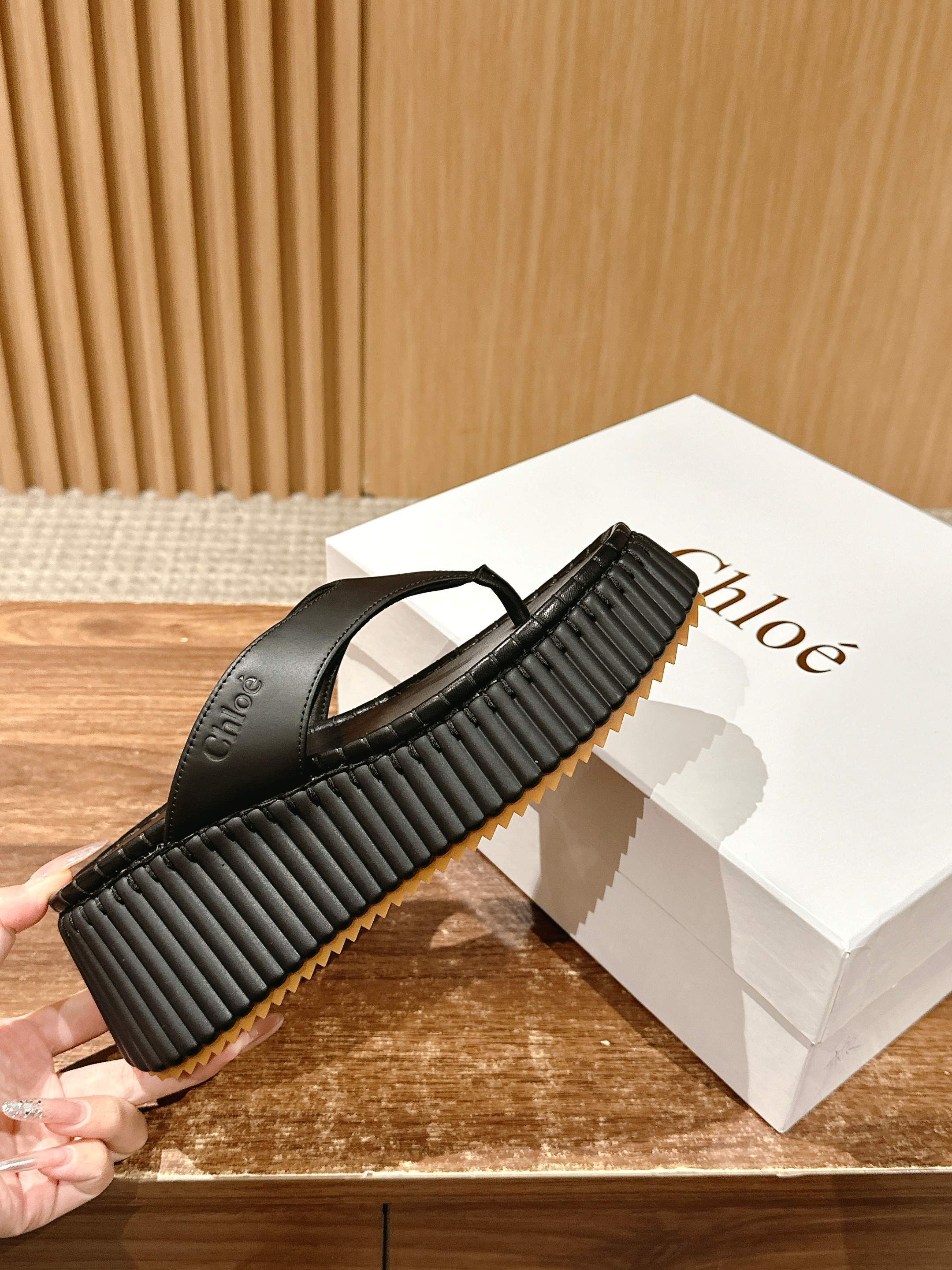 672 Chloe Cloysa Quick Hydrating Shoes: Nana Family’s New Star Partners - 图片 5