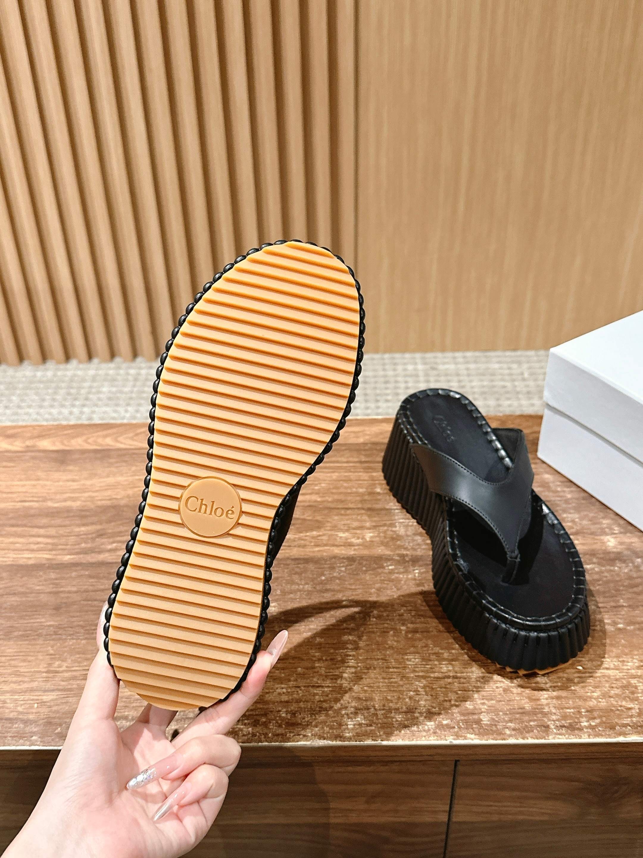672 Chloe Cloysa Quick Hydrating Shoes: Nana Family’s New Star Partners - 图片 9