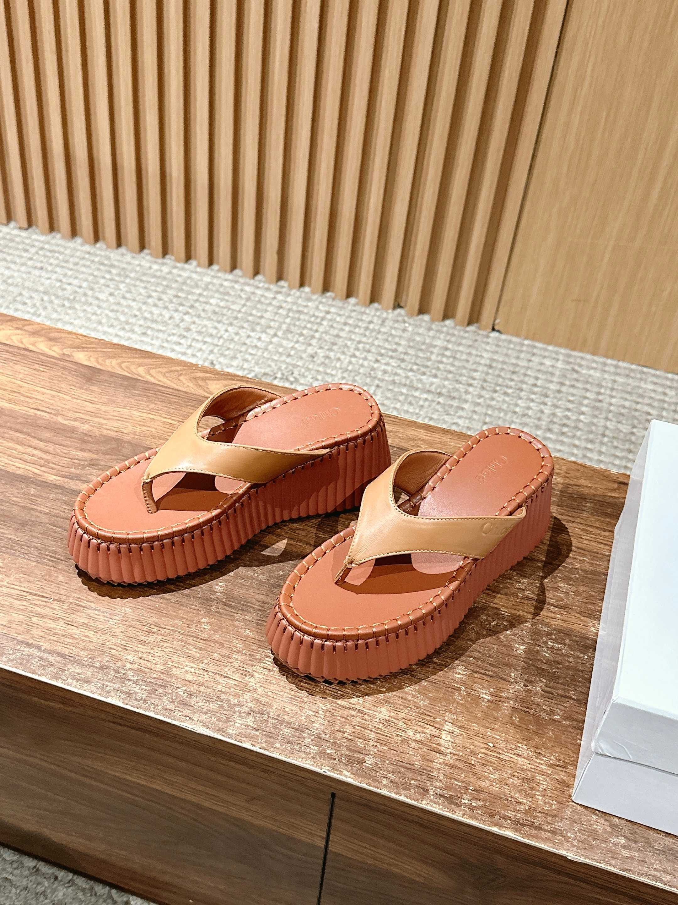 672 Chloe Cloysa Quick Hydrating Shoes: Nana Family’s New Star Partners - 图片 2