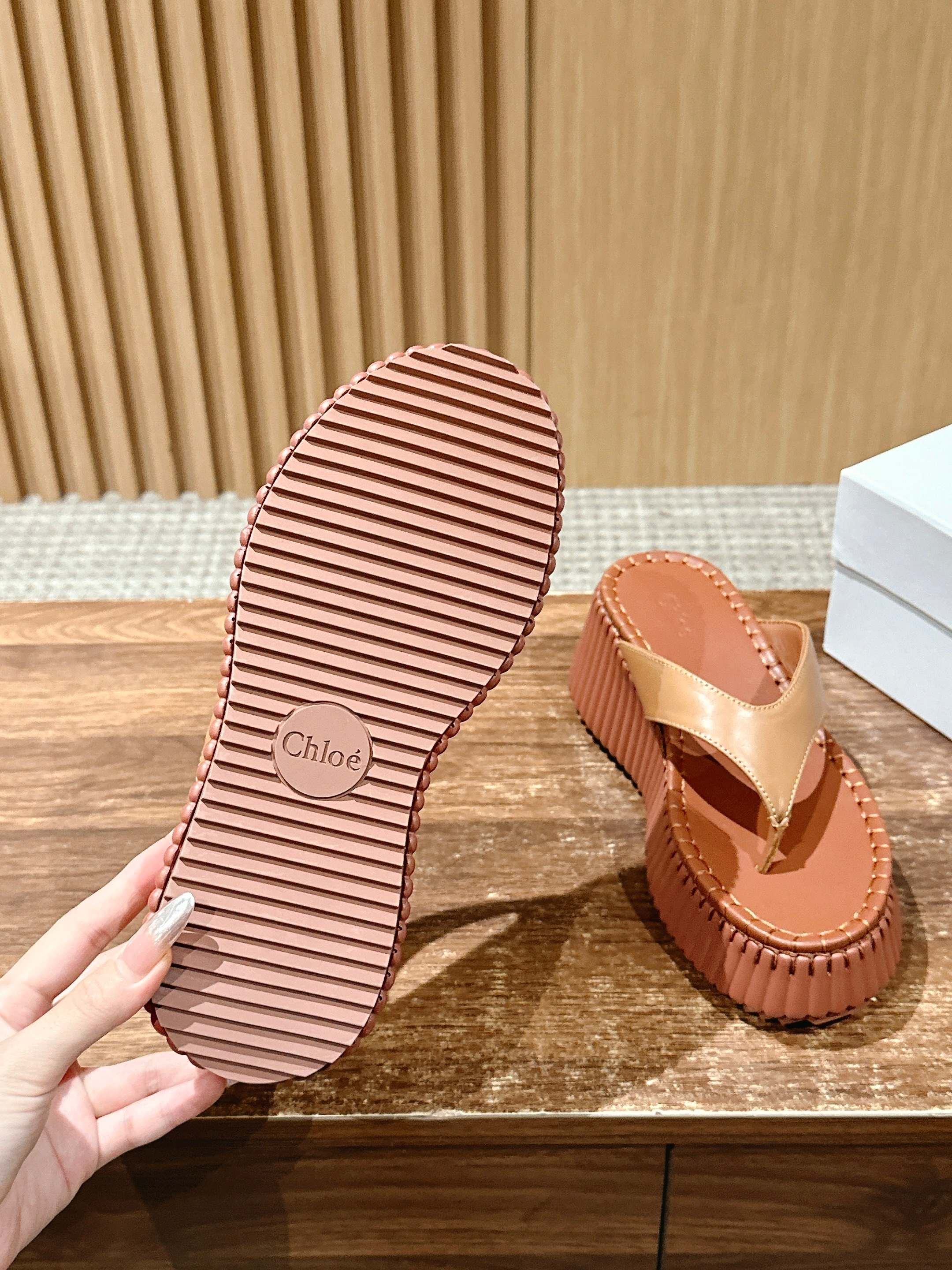 672 Chloe Cloysa Quick Hydrating Shoes: Nana Family’s New Star Partners - 图片 9