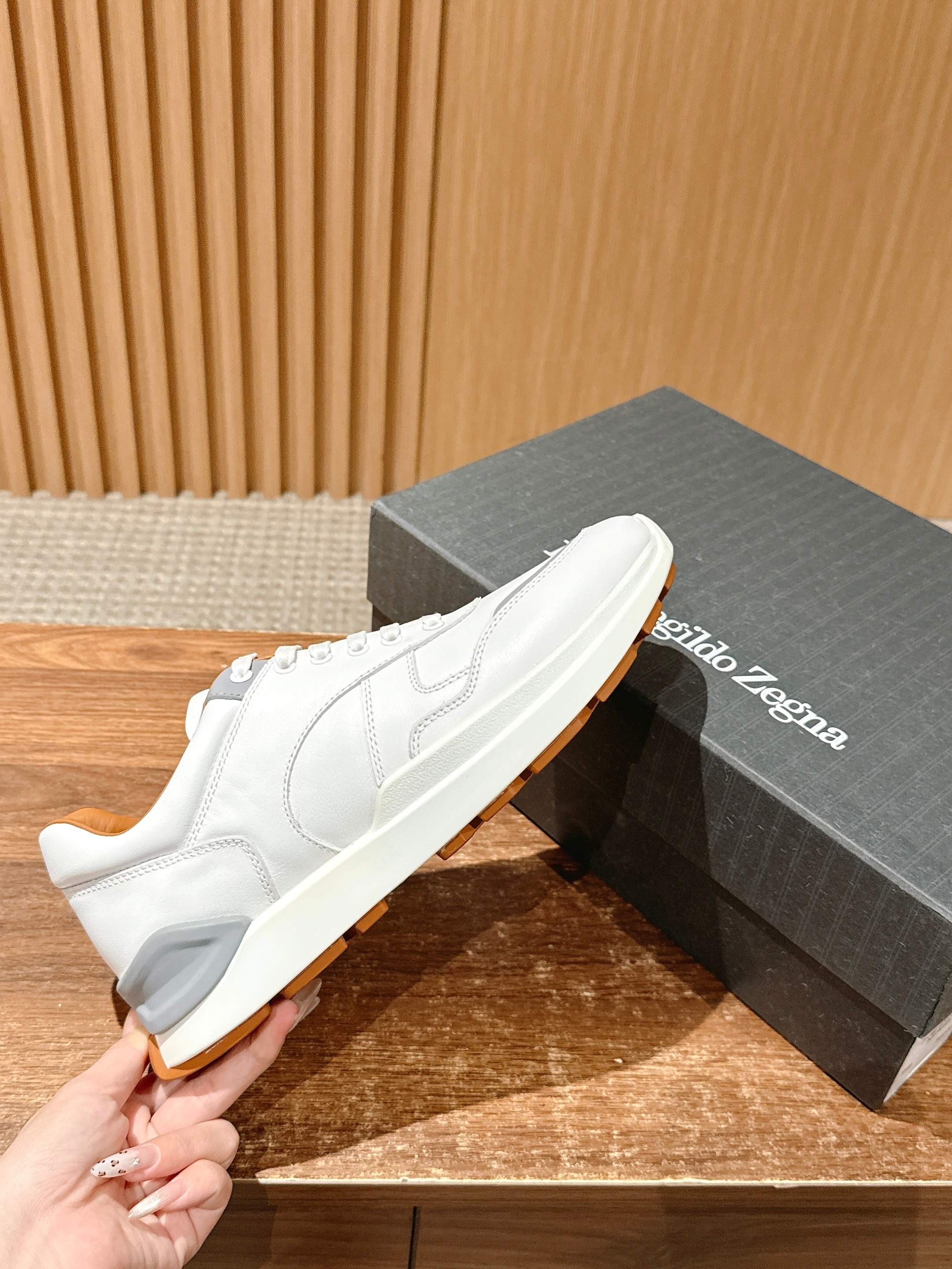 Ermenegildo Zegna Genia Milano Sports Shoes: Stylish, Versatile, Italian-Made Footwear. - 图片 5