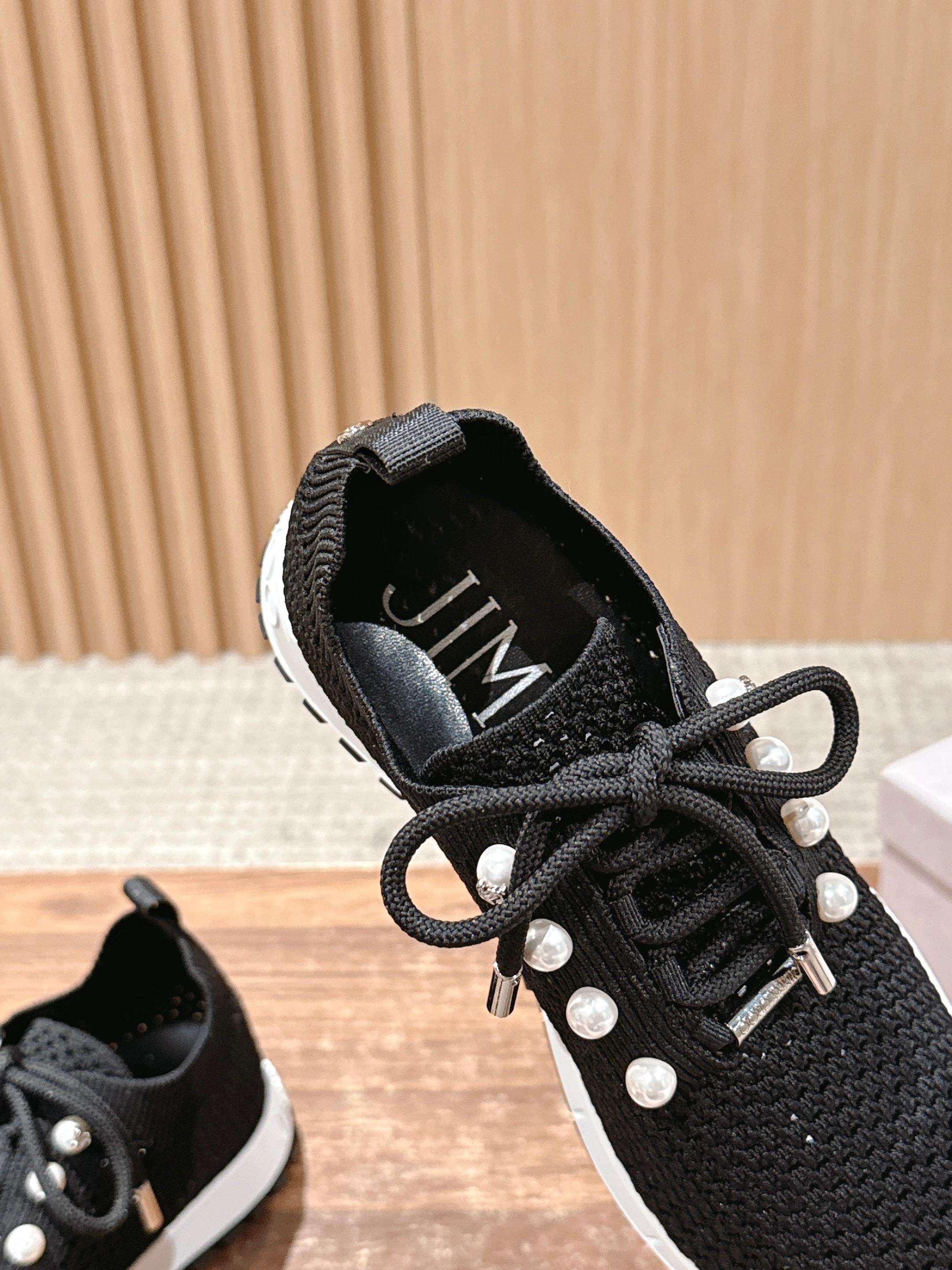 💰696 Jimmy Choo 周 周 ! ! It’s beautiful. It’s perfect white. It looks good on foot - 图片 7