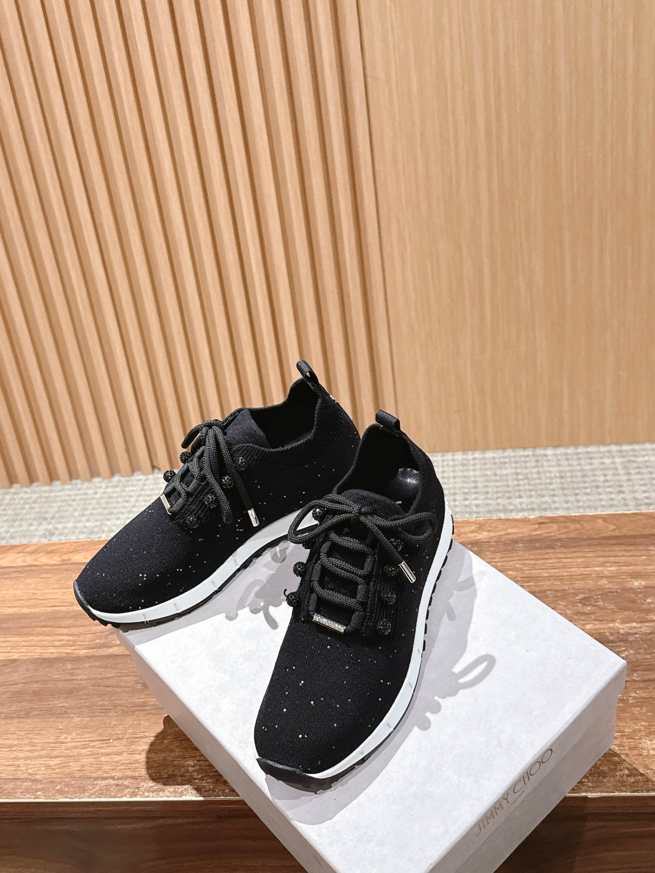 💰696 Jimmy Choo 周 周 ! ! It’s beautiful. It’s perfect white. It looks good on foot - 图片 4