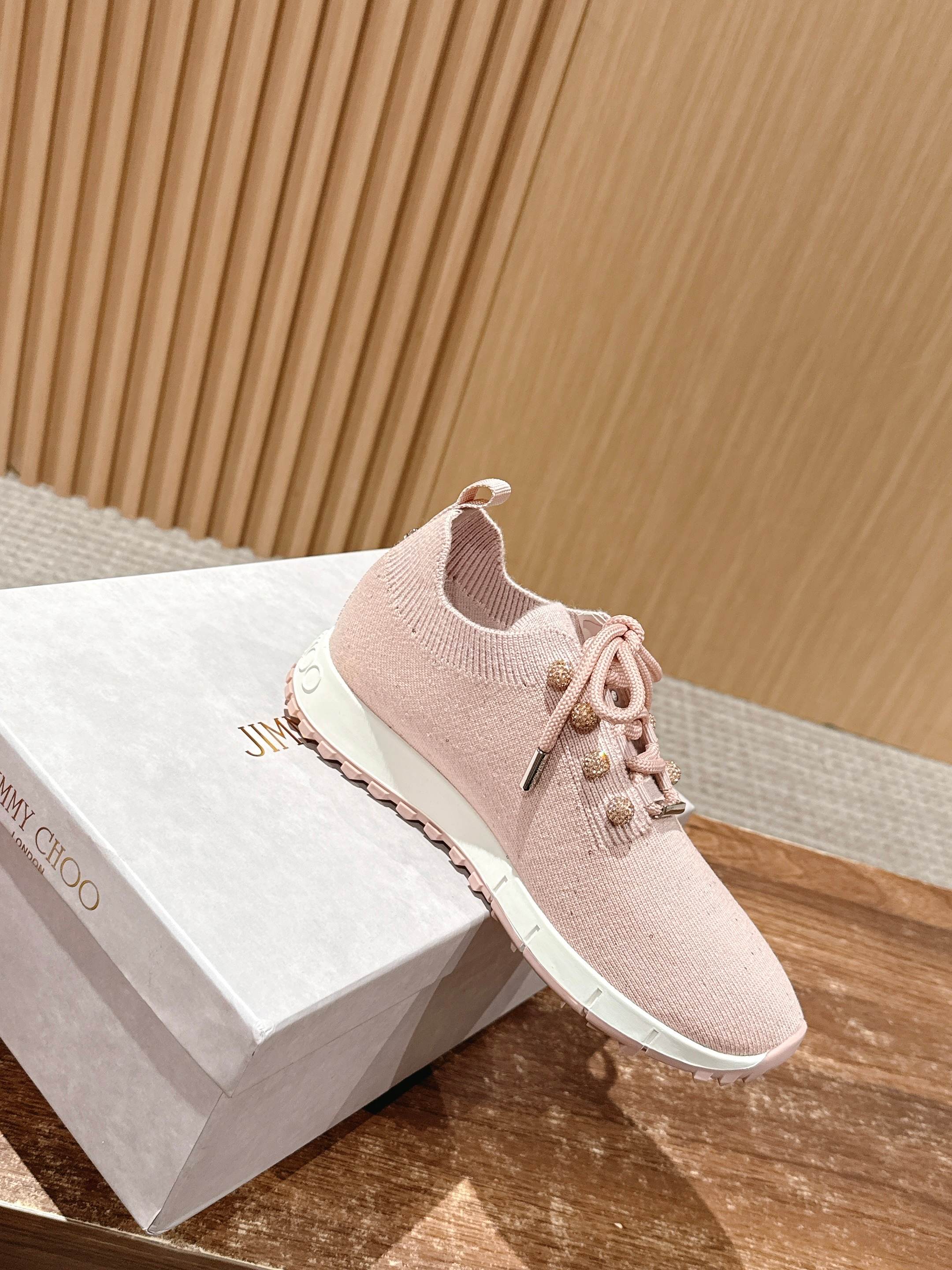 💰696 Jimmy Choo 周 周 ! ! It’s beautiful. It’s perfect white. It looks good on foot - 图片 3