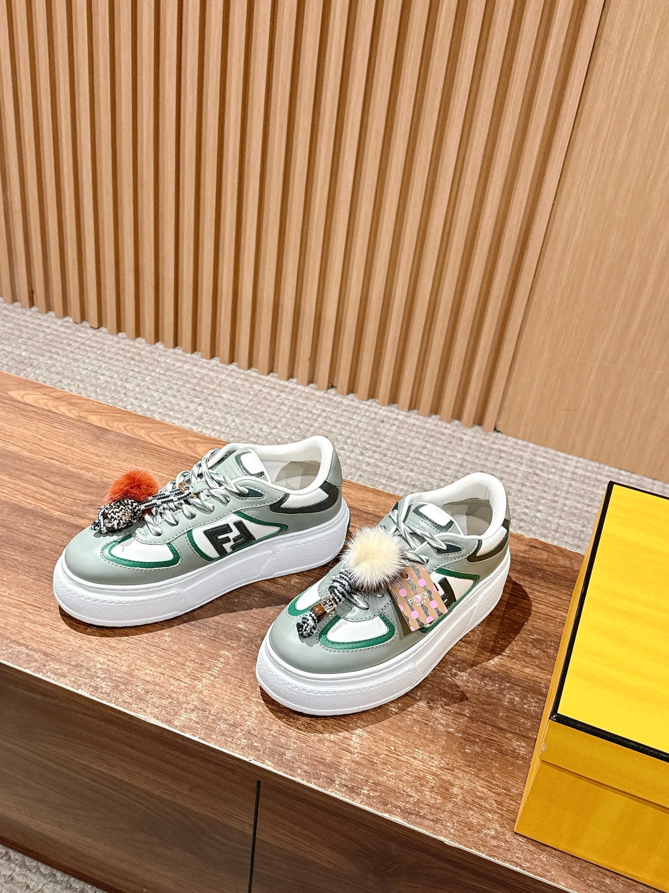 “FENDI Match Platform: New Leather Accessories Collection” - 图片 2