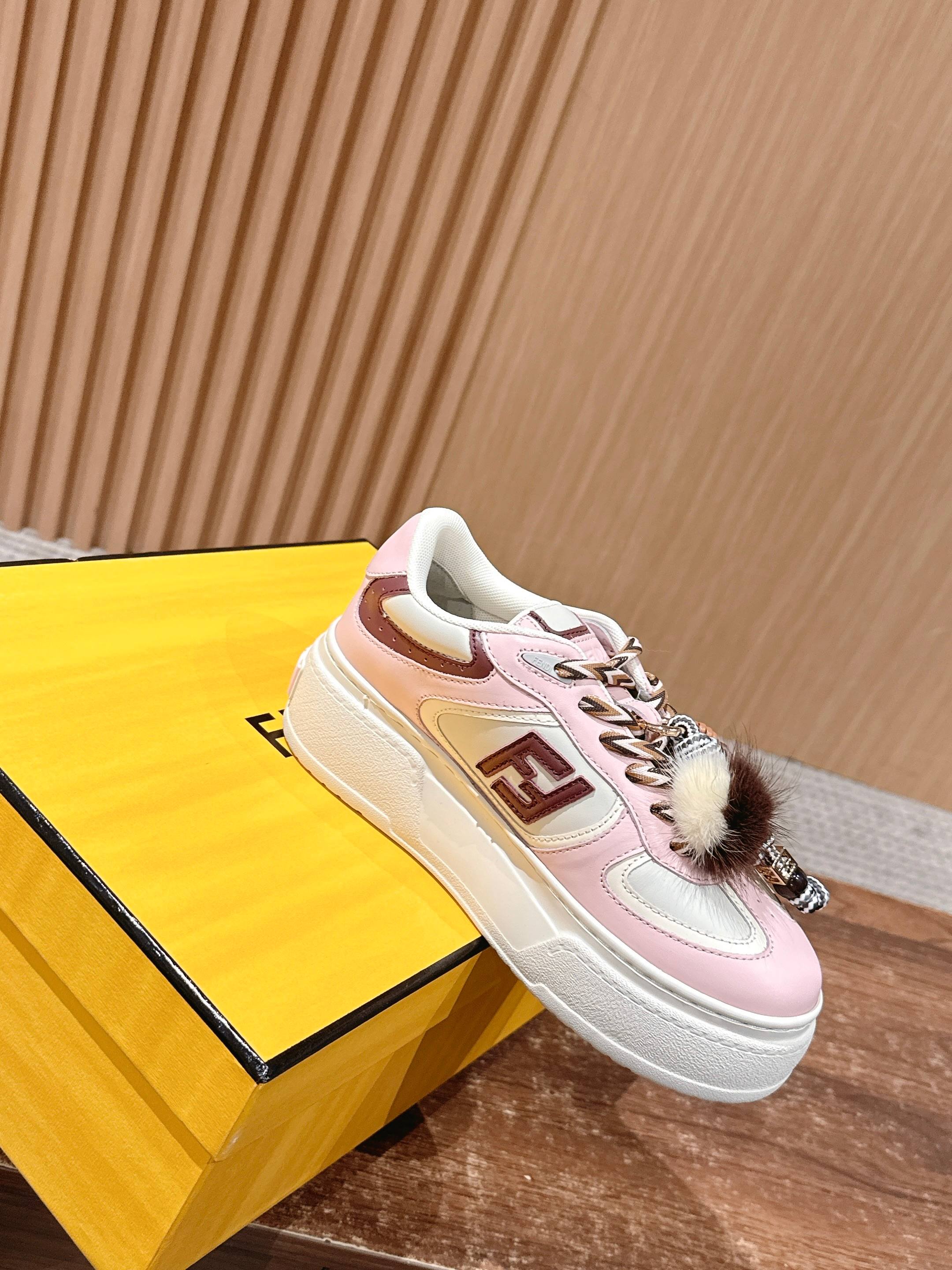 “FENDI Match Platform: New Leather and Fendy Accessories Collection” - 图片 3