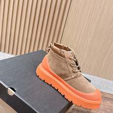 男+10 𝐔𝐆𝐆 油叽叽纽姆防水系列男女同款穿上它和最爱的他 UGG Neumel Weather Hyb 男+10 𝐔𝐆𝐆 油叽叽纽姆防水系列男女同款穿上它和最爱的他 UGG Neumel Weather Hyb