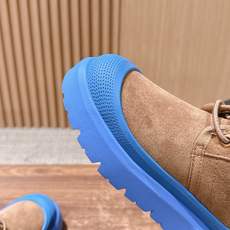 男+10 𝐔𝐆𝐆 油叽叽纽姆防水系列男女同款穿上它和最爱的他 UGG Neumel Weather Hyb 男+10 𝐔𝐆𝐆 油叽叽纽姆防水系列男女同款穿上它和最爱的他 UGG Neumel Weather Hyb