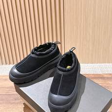 男+10 𝐔𝐆𝐆 油叽叽纽姆防水系列男女同款穿上它和最爱的他 UGG Tasman Weather Hyb 男+10 𝐔𝐆𝐆 油叽叽纽姆防水系列男女同款穿上它和最爱的他 UGG Tasman Weather Hyb