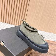 男+10 𝐔𝐆𝐆 油叽叽纽姆防水系列男女同款穿上它和最爱的他 UGG Tasman Weather Hyb 男+10 𝐔𝐆𝐆 油叽叽纽姆防水系列男女同款穿上它和最爱的他 UGG Tasman Weather Hyb