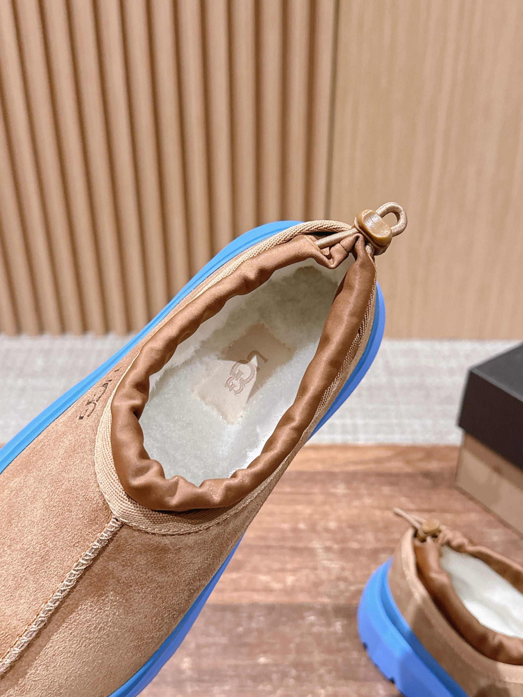 男+10 𝐔𝐆𝐆 油叽叽纽姆防水系列男女同款穿上它和最爱的他        UGG Tasman Weather Hyb