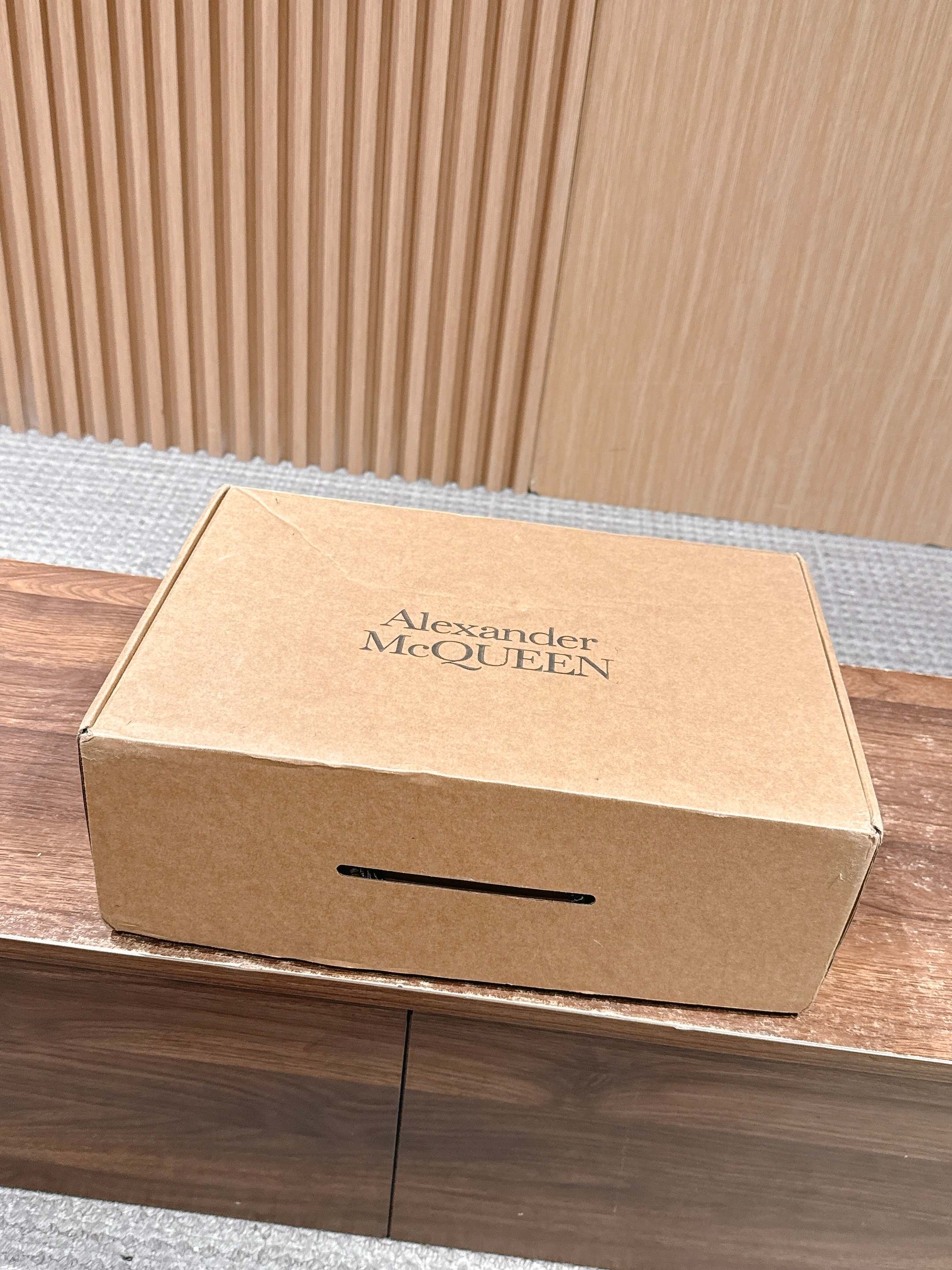 NO:614692,Full package.,casual shoes/sports shoes,sneakers19860909全套包装.,休闲鞋/运动鞋,sneakers,Women's Shoes