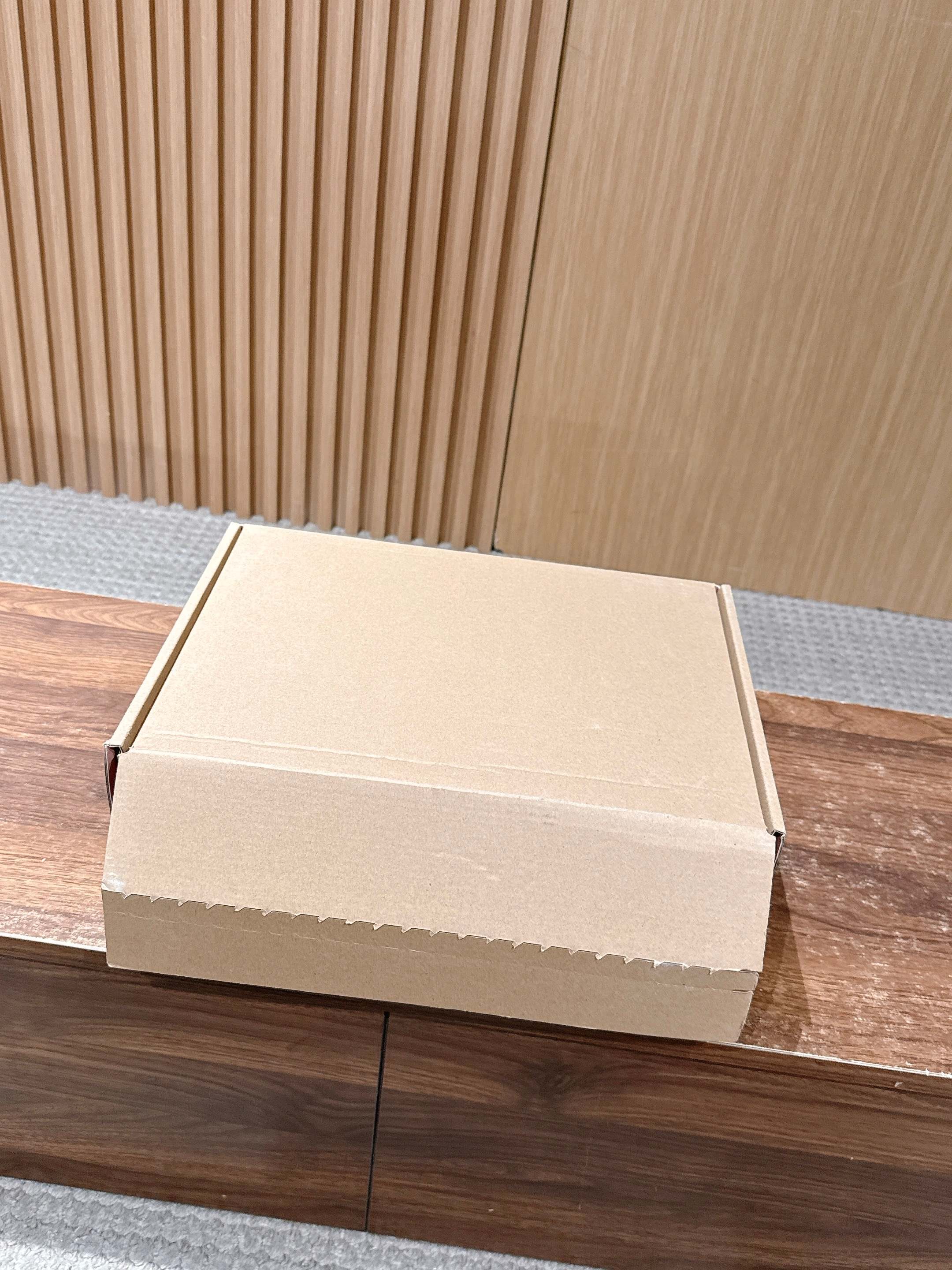 NO:680201,Full package.,casual shoes/sports shoes,sneakers19860909全套包装.,休闲鞋/运动鞋,sneakers,Women's Shoes