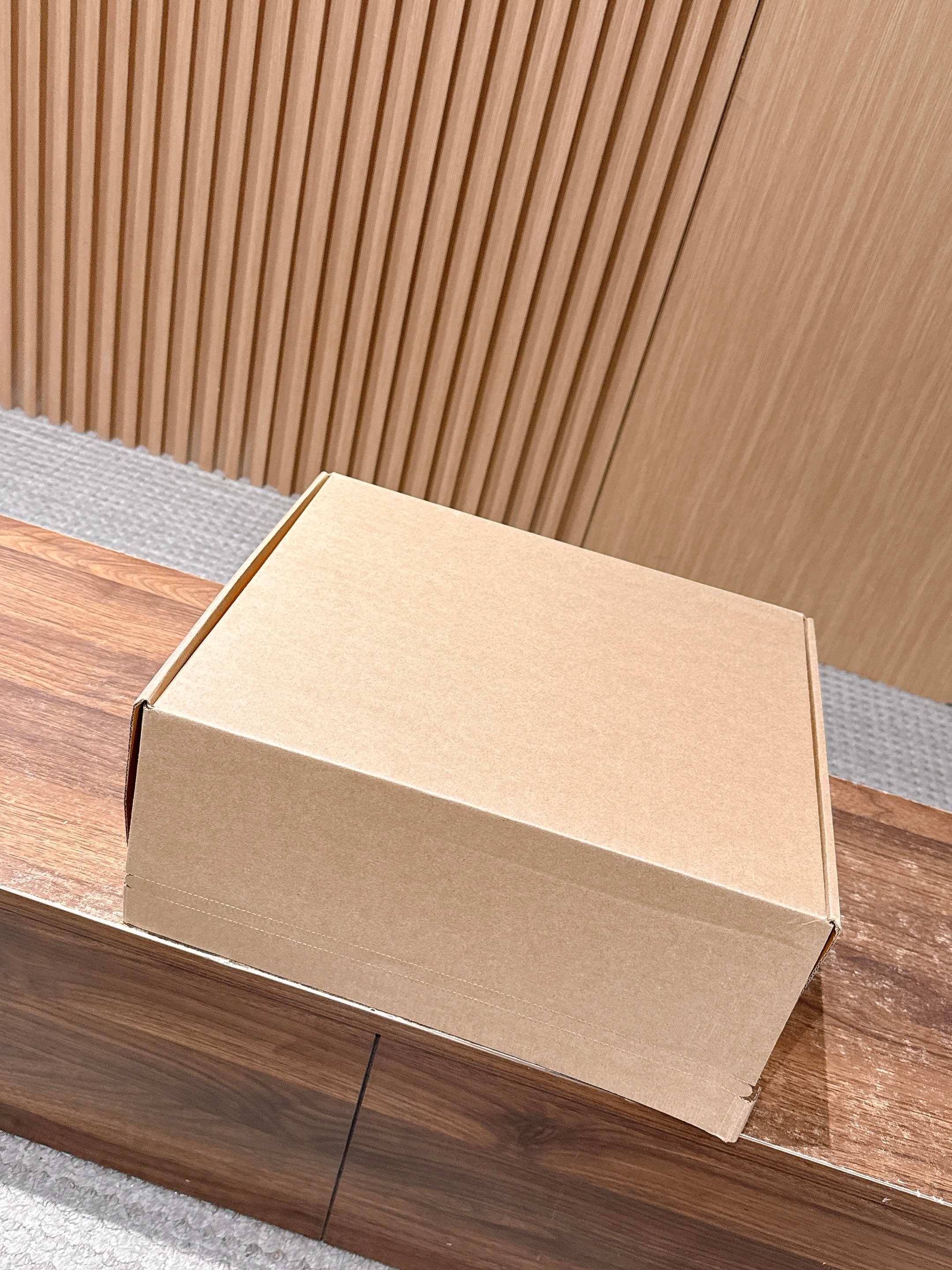 NO:723903,Full package.,casual shoes/sports shoes,sneakers19860909全套包装.,休闲鞋/运动鞋,sneakers,Women's Shoes