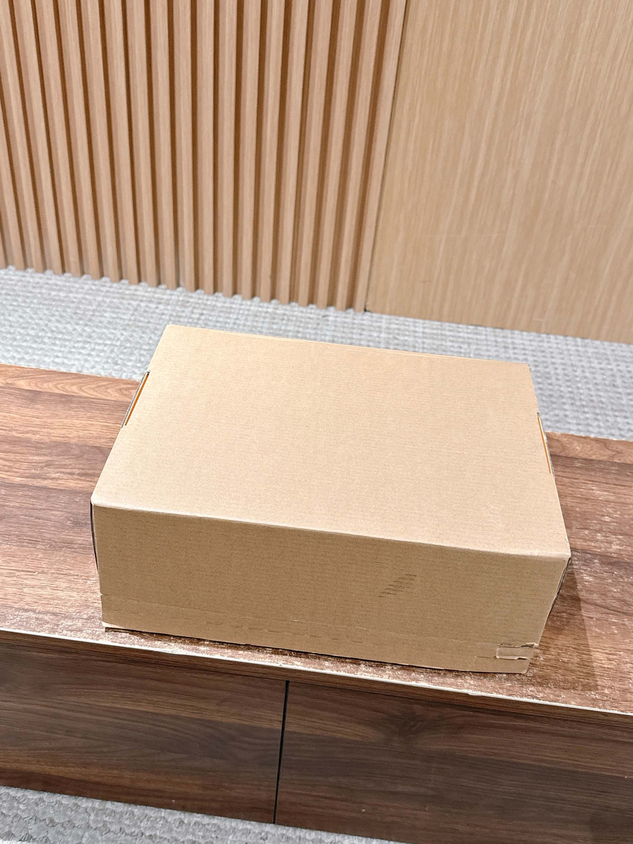 NO:723840,Full package.,casual shoes/sports shoes,sneakers19860909全套包装.,休闲鞋/运动鞋,sneakers,Women's Shoes