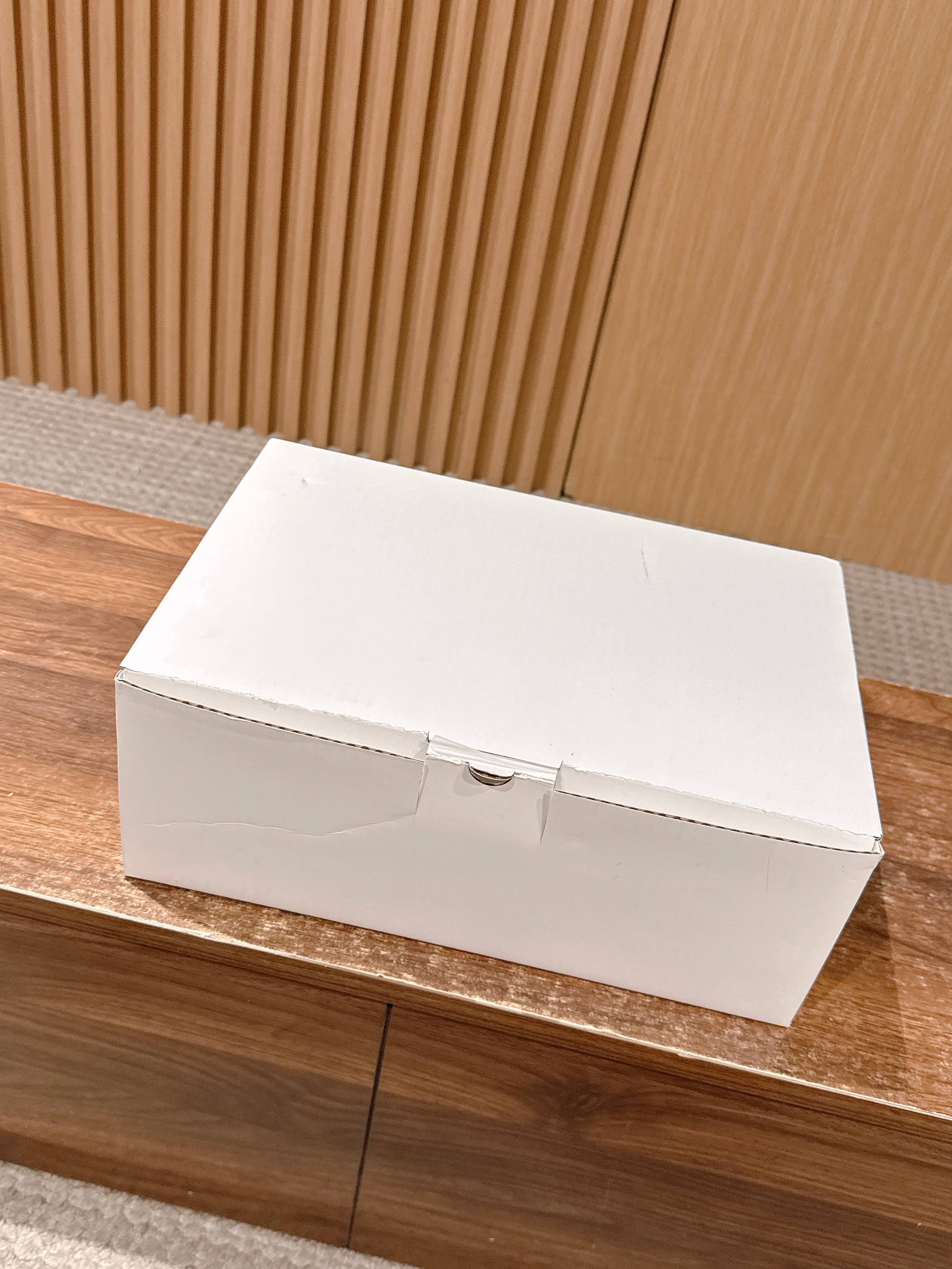 NO:723819,Full package.,casual shoes/sports shoes,sneakers19860909全套包装.,休闲鞋/运动鞋,sneakers,Women's Shoes