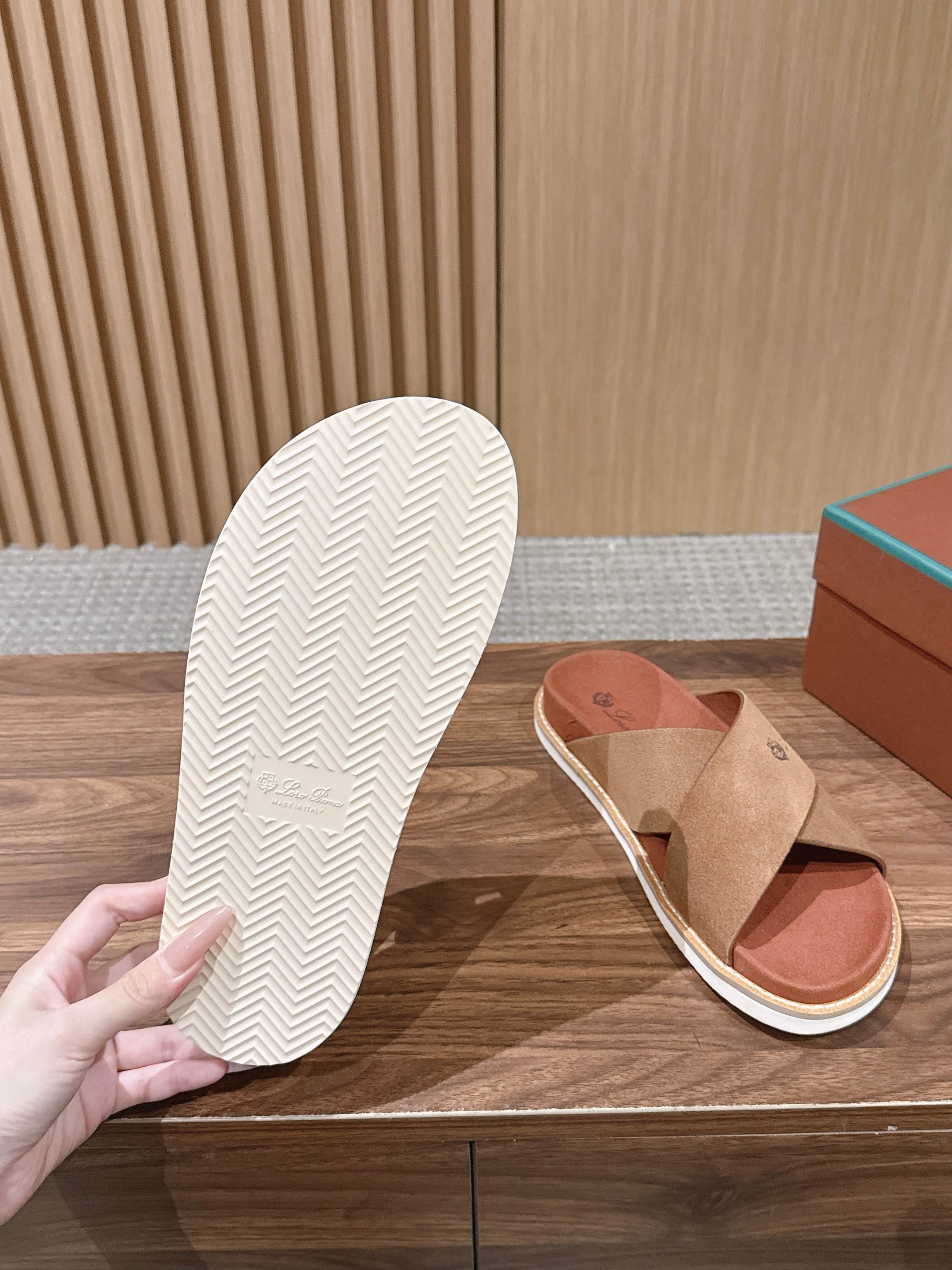 Loro Piana Slides