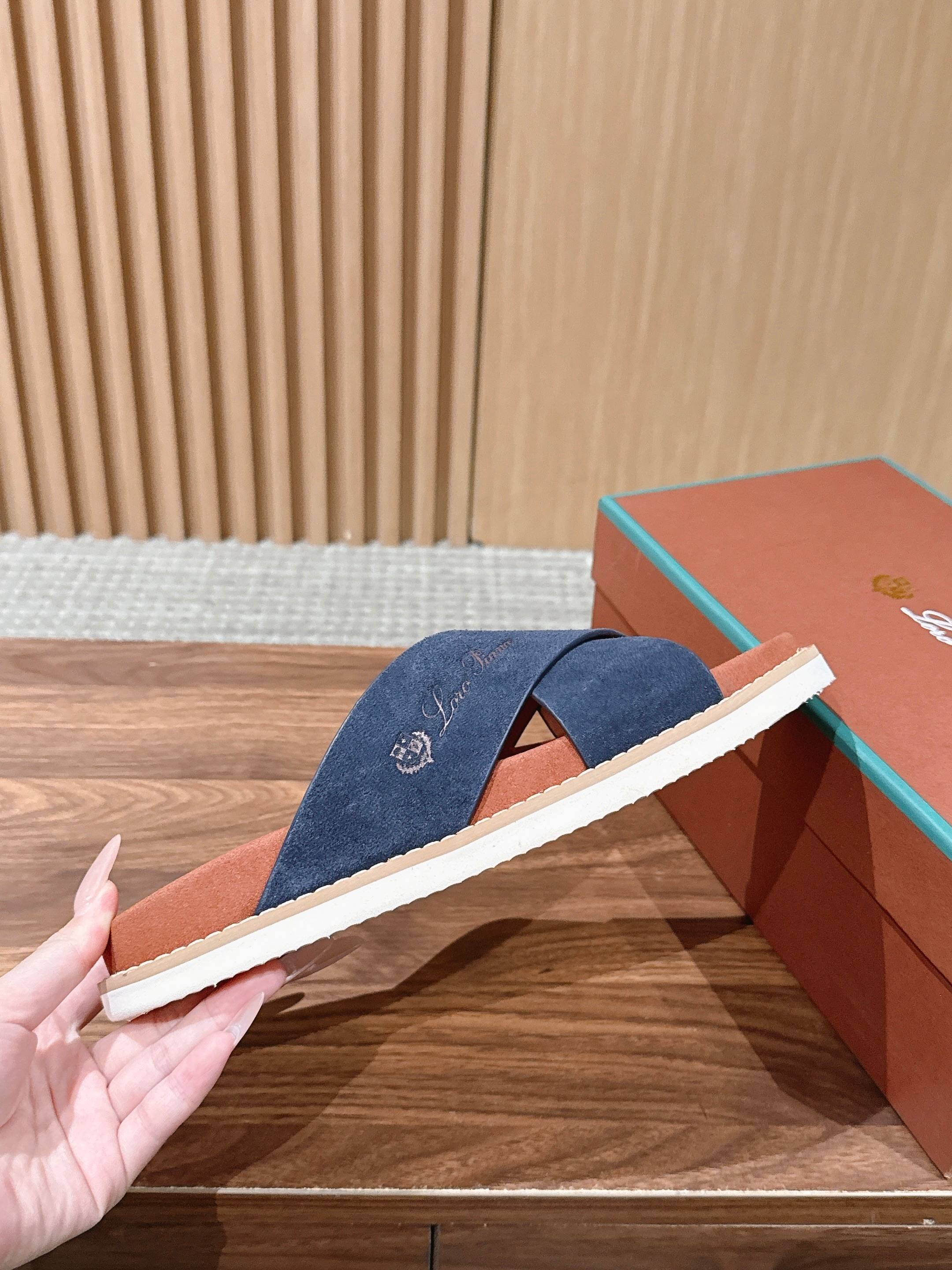 Loro Piana Slides