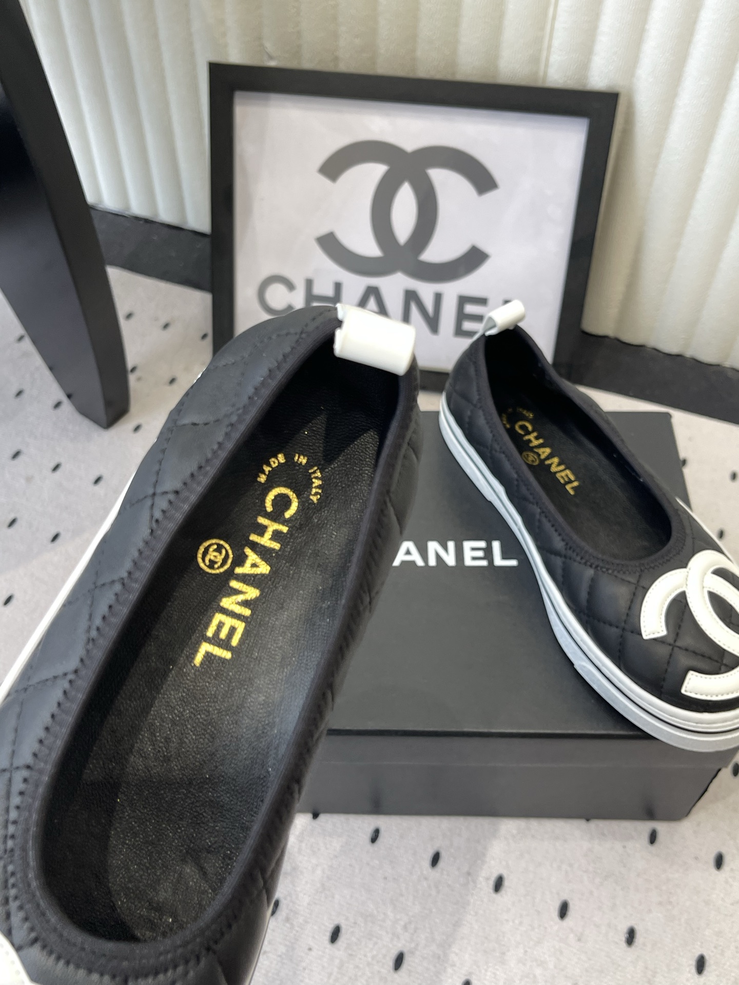 Chanel Chanel春夏新款C家小香单鞋，蝴蝶结休闲单鞋，蝴蝶结单鞋