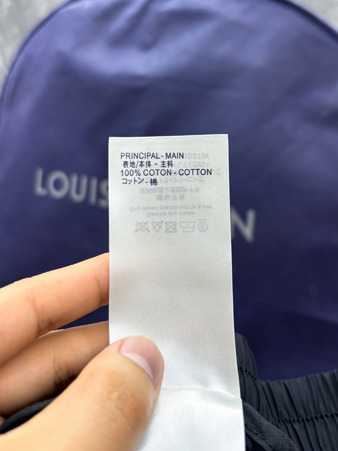 🌟驴家# 2026 天丝锦纶四面弹春夏休闲裤子美学的焕新诠释,演绎浓郁的格调型时尚风范,细节感和设计感强