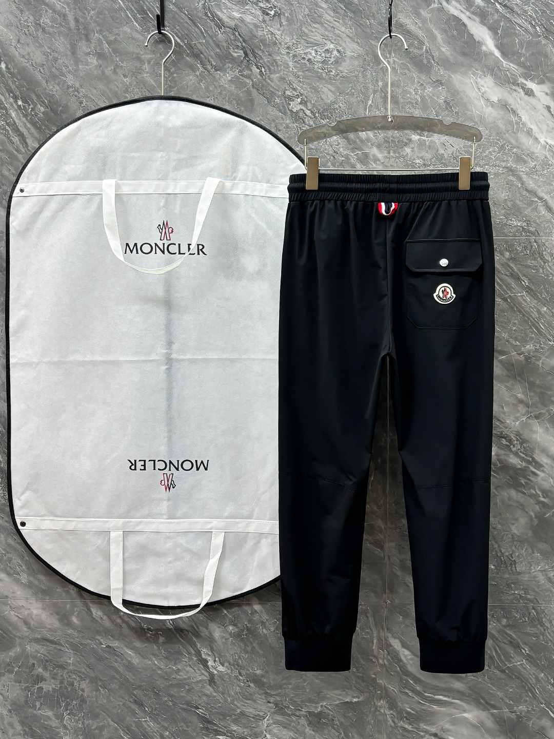 🌟MON# 2026 天丝锦纶四面弹春夏休闲裤子美学的焕新诠释,演绎浓郁的格调型时尚风范,细节感和设计感